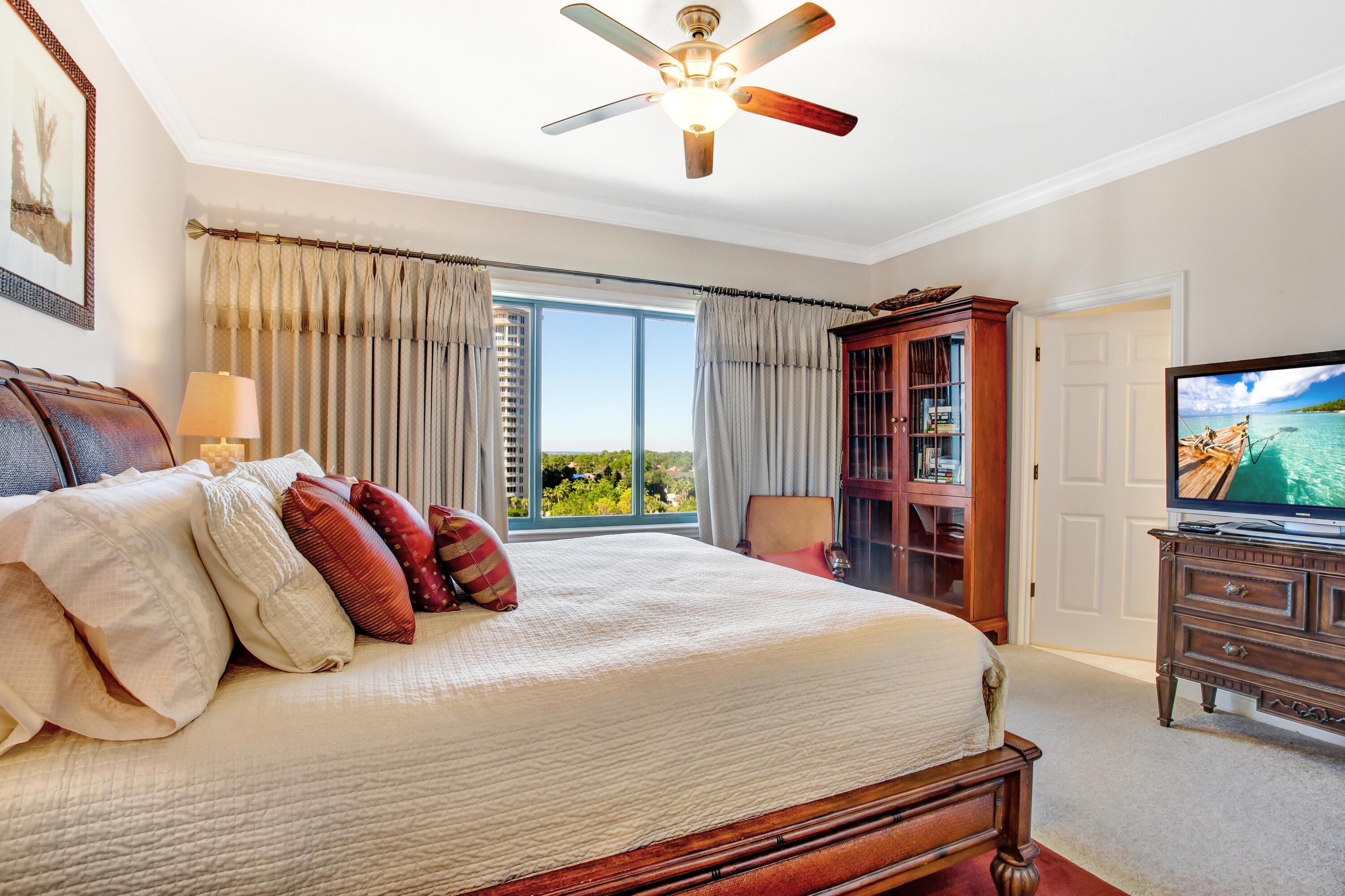 SOUTHWINDS II - Residential