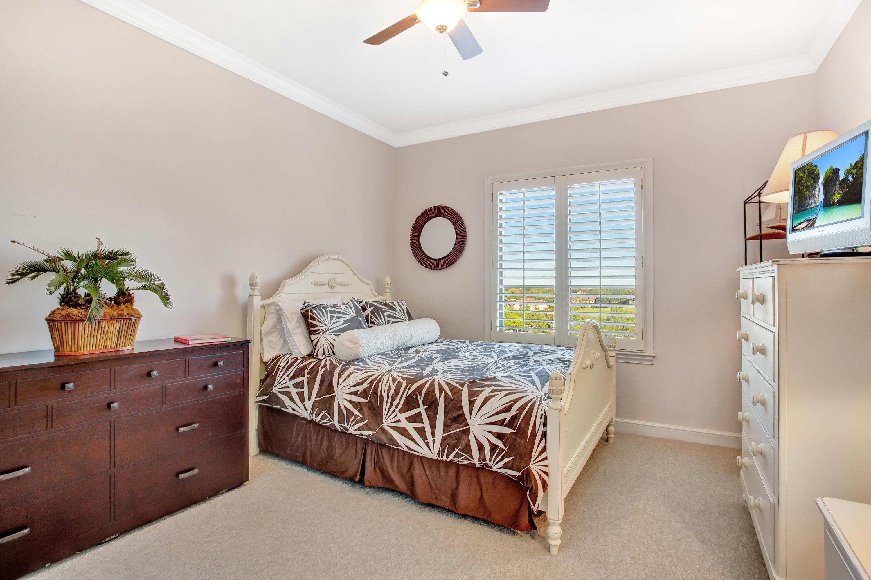 SOUTHWINDS II - Residential