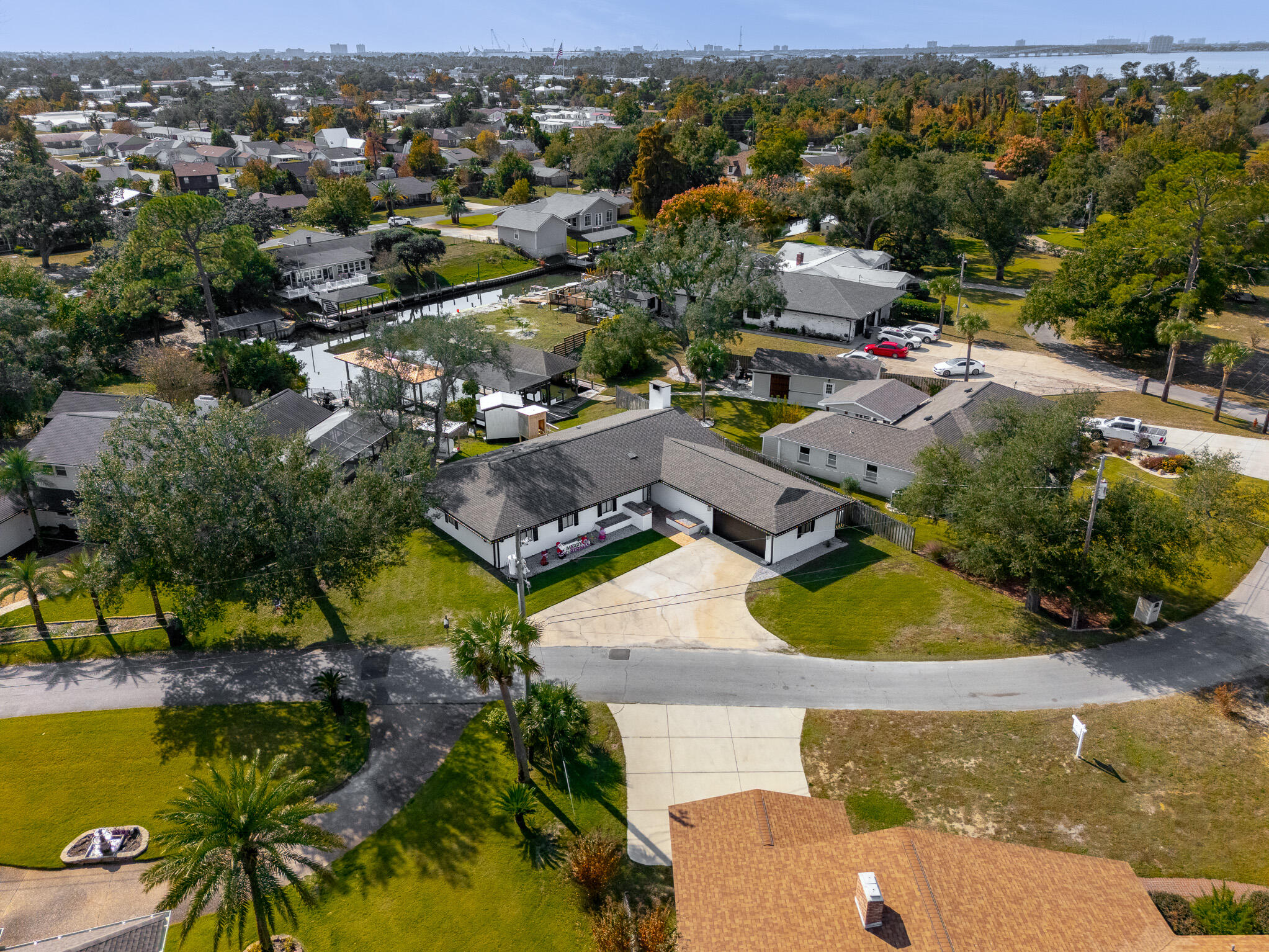 PRETTY BAYOU HEIGHTS 2ND ADDN - Residential