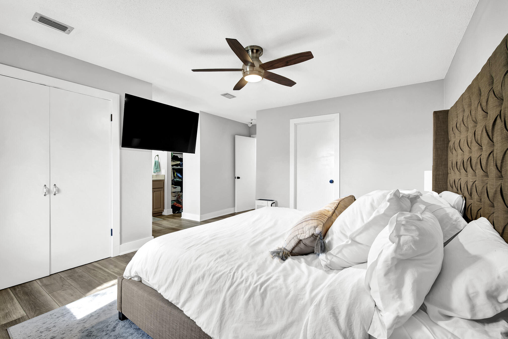 PRETTY BAYOU HEIGHTS 2ND ADDN - Residential