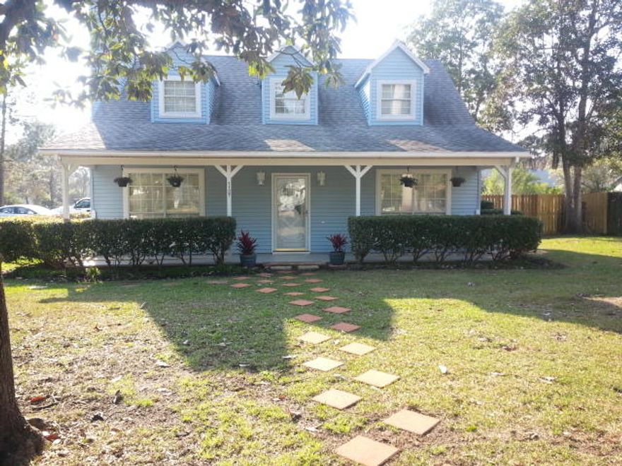 Price Reduction Move in Ready.BlueWater Bay Home Completely Renovated 3 bedrooms and 2.5 bathrooms with Florida Room which is added space not on tax records, Wood Decking, All areas Freshly painted, all new flooring, granite kitchen counters and new built-in kitchen desk, all new stainless steel appliances,custom painted fireplace, new cabinets, new upgraded lighting, custom tiled built shower with dual shower heads in Master Bath, new garage door opener, new lawn pump just to name a few. Close to shopping, church, medical facilities, and close to the Sugar White Emerald Coast Beaches! Make your appointment to view this home today.