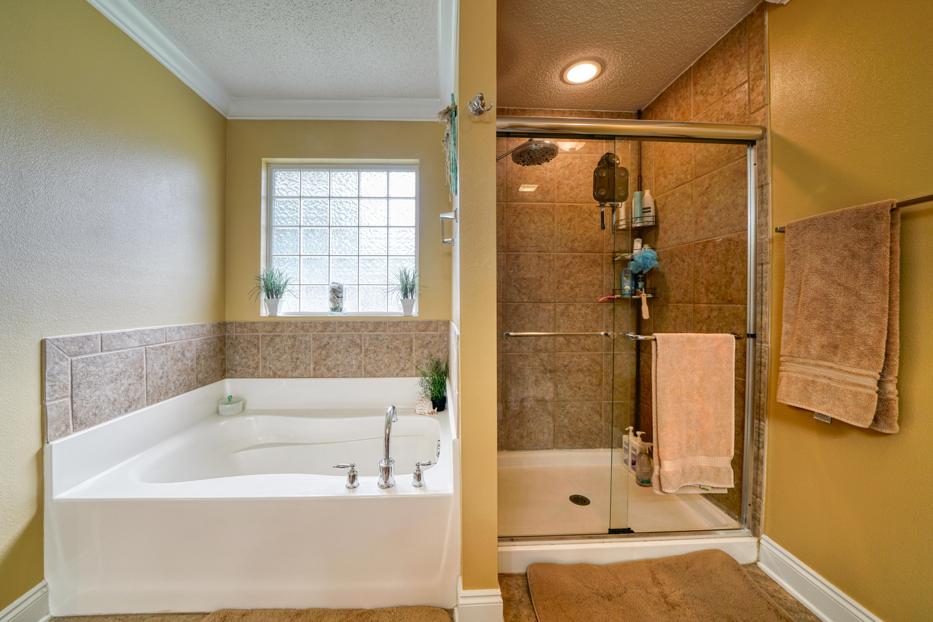 HIDDEN CREEK AT HOLLEY BY THE SEA - Residential