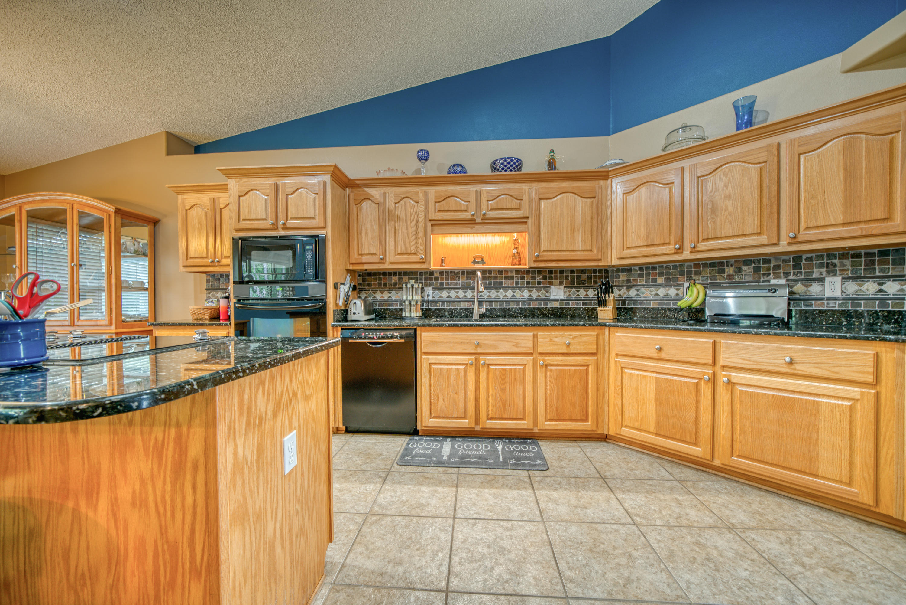 HIDDEN CREEK AT HOLLEY BY THE SEA - Residential