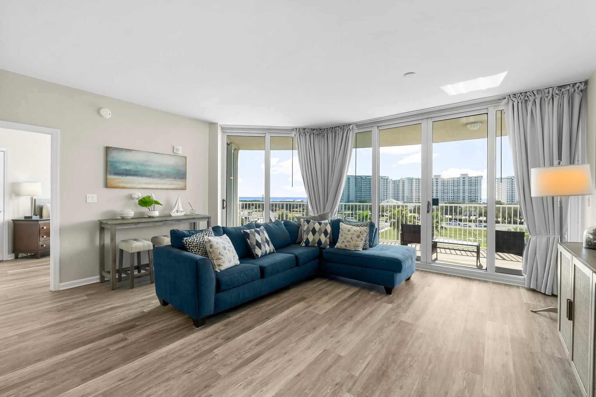 THE PALMS OF DESTIN - Residential