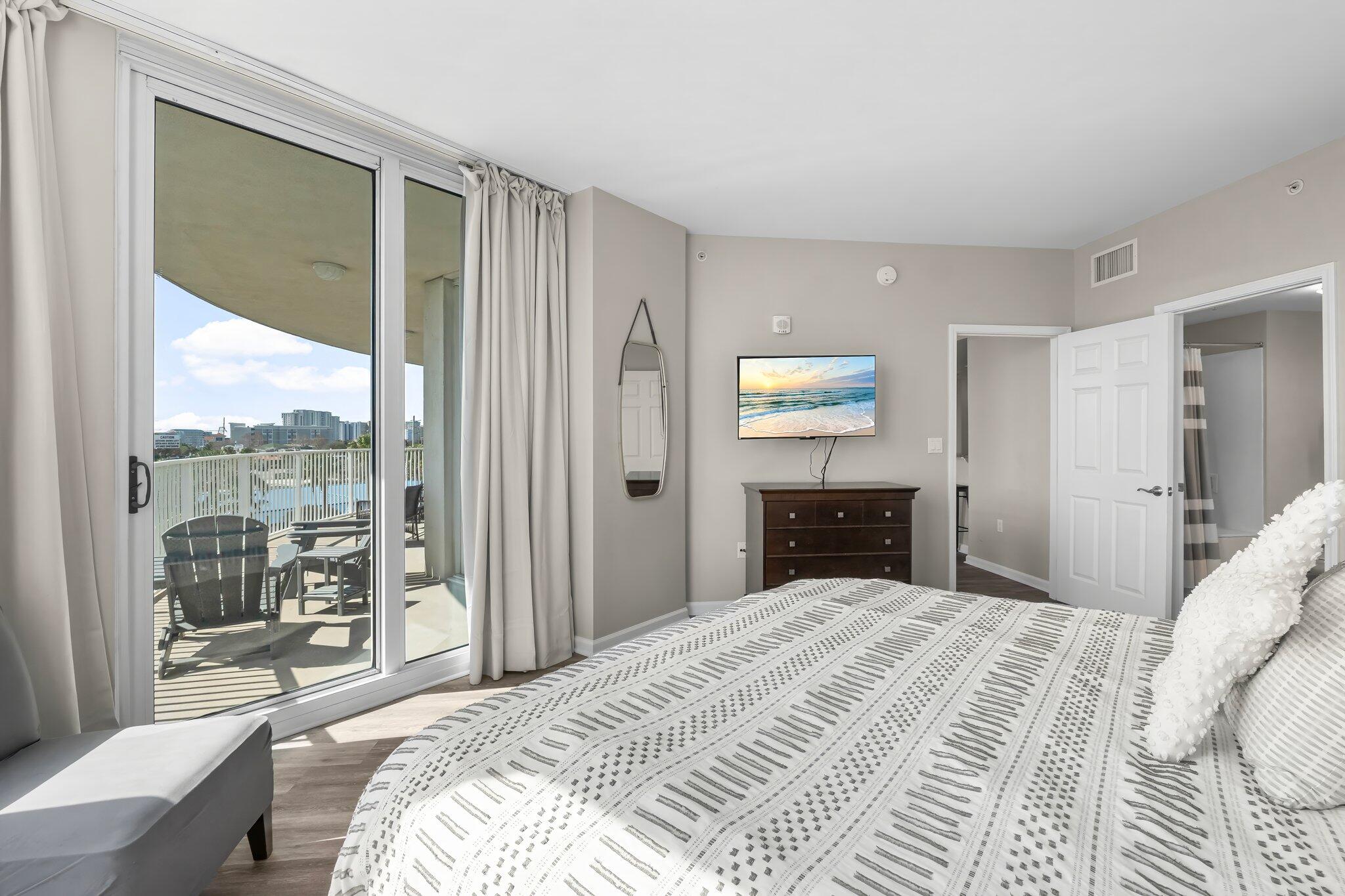 THE PALMS OF DESTIN - Residential