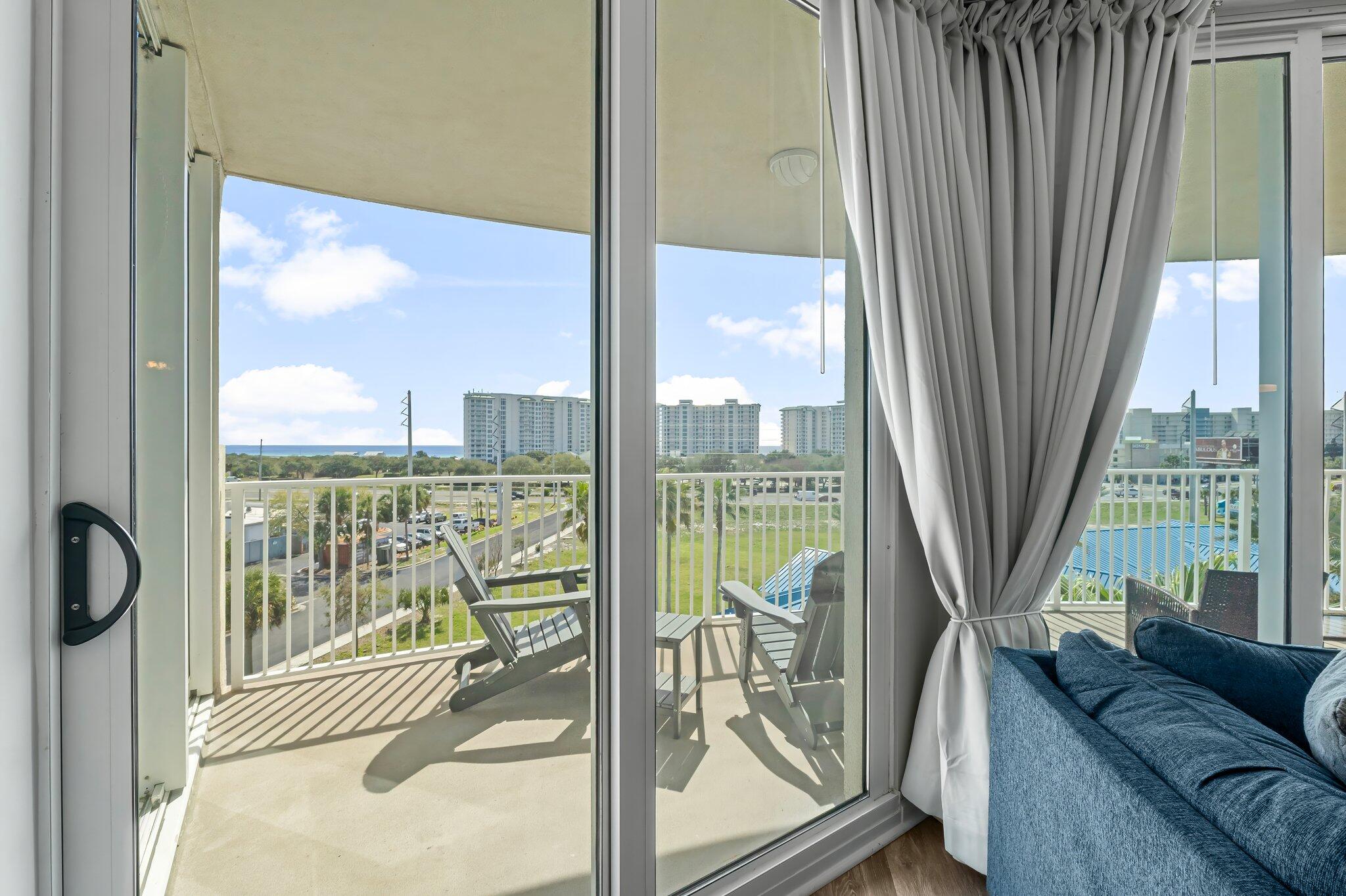 THE PALMS OF DESTIN - Residential