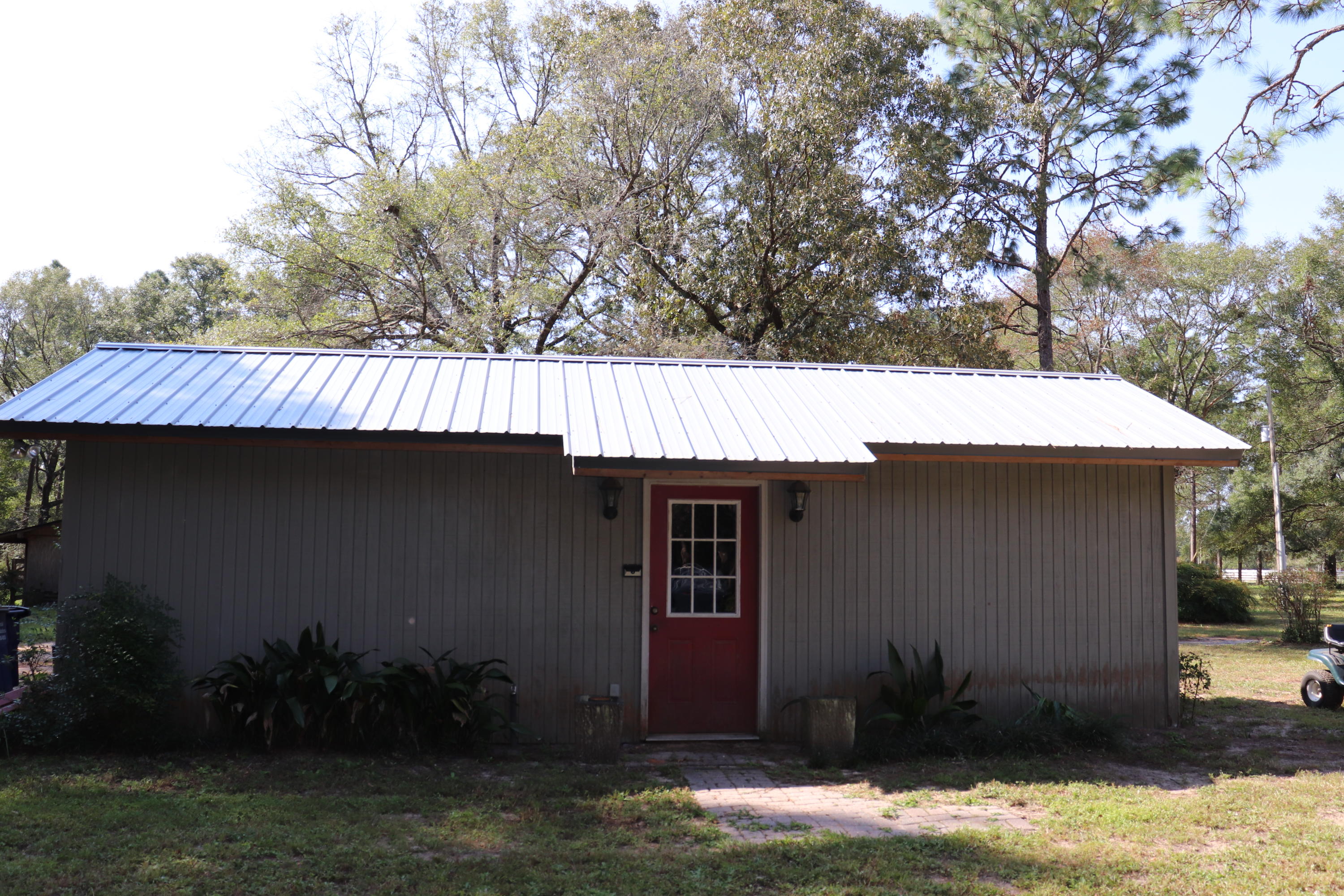 NO RECORDED SUBDIVISION - Residential