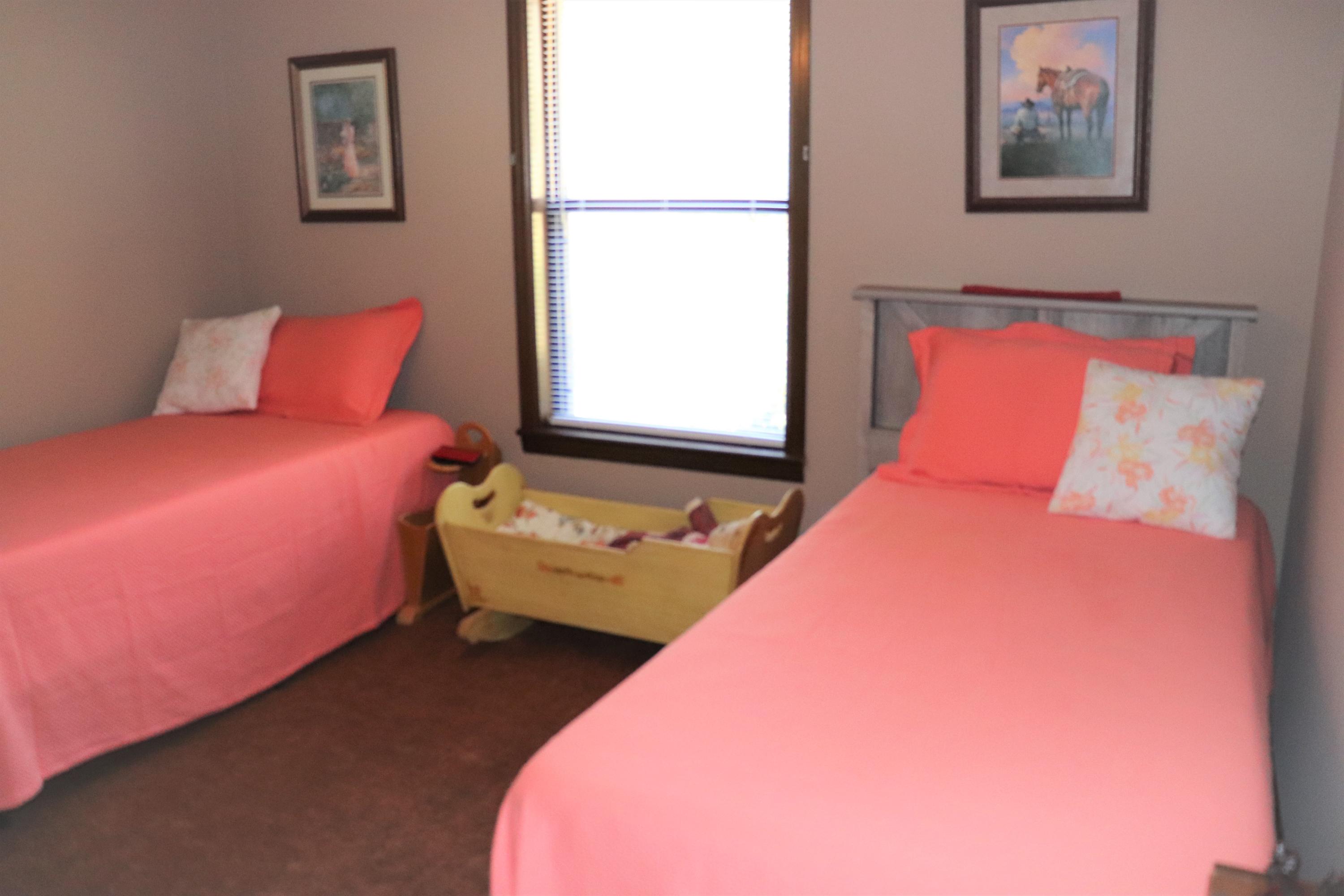 NO RECORDED SUBDIVISION - Residential