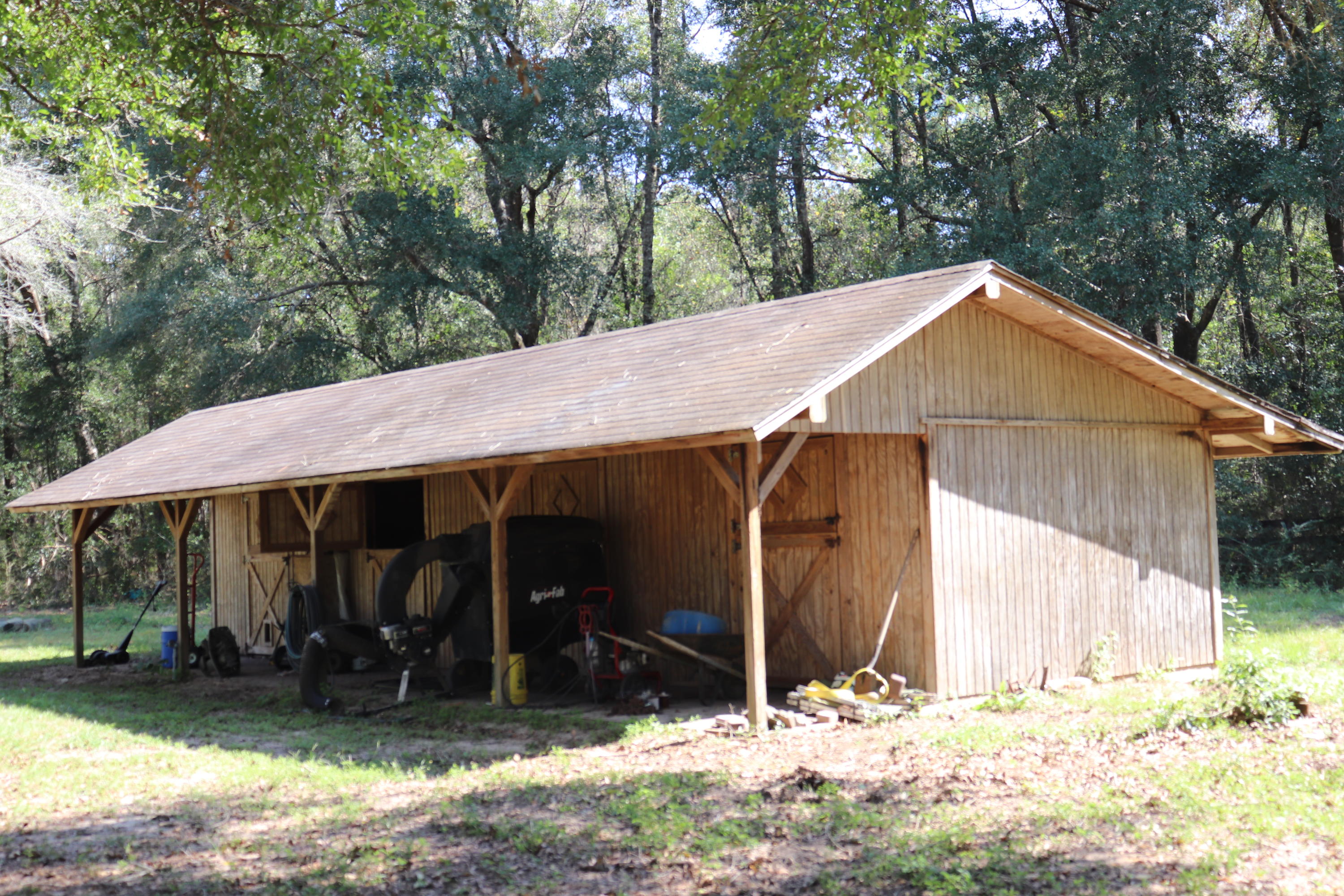 NO RECORDED SUBDIVISION - Residential