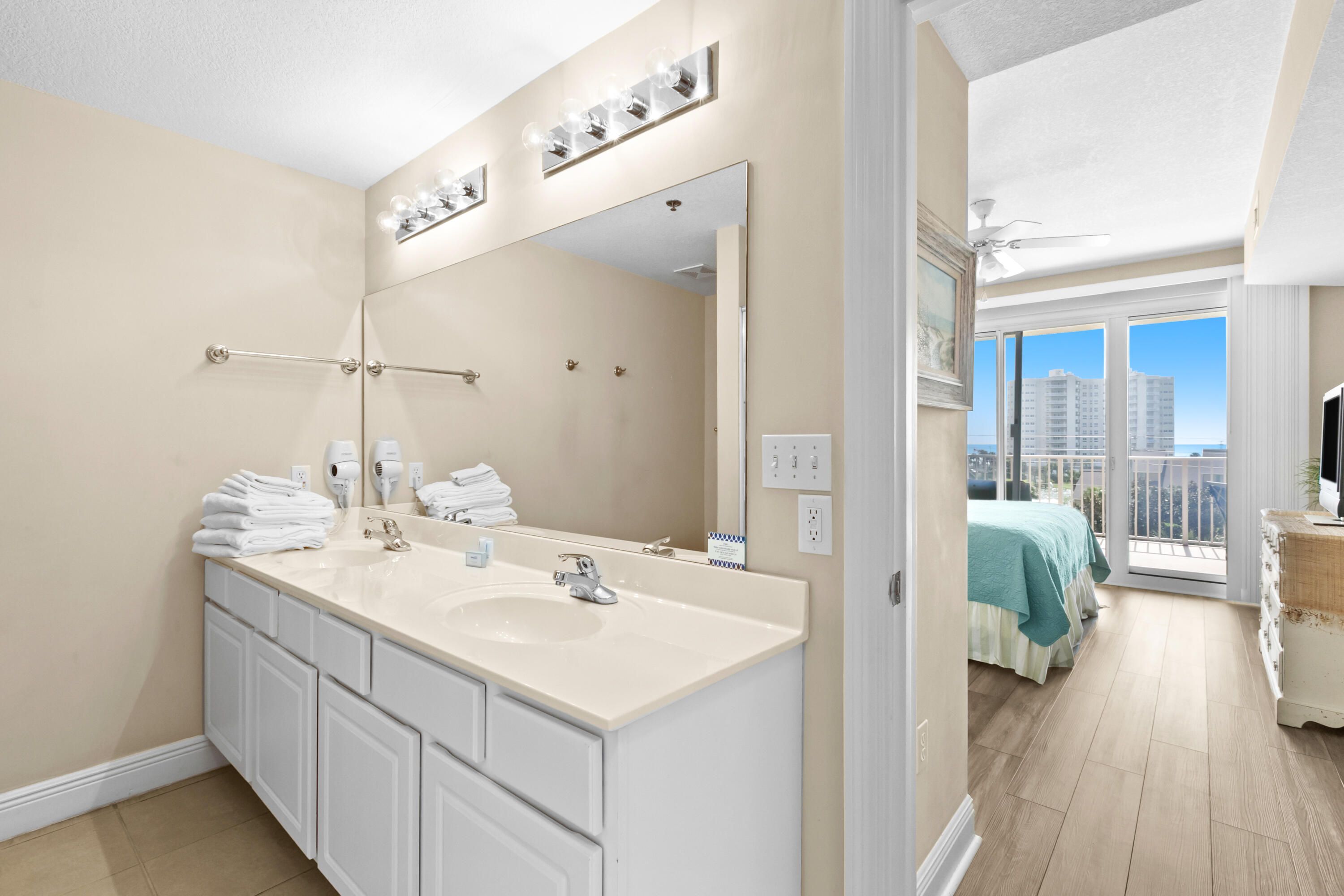 ARIEL DUNES II - Residential