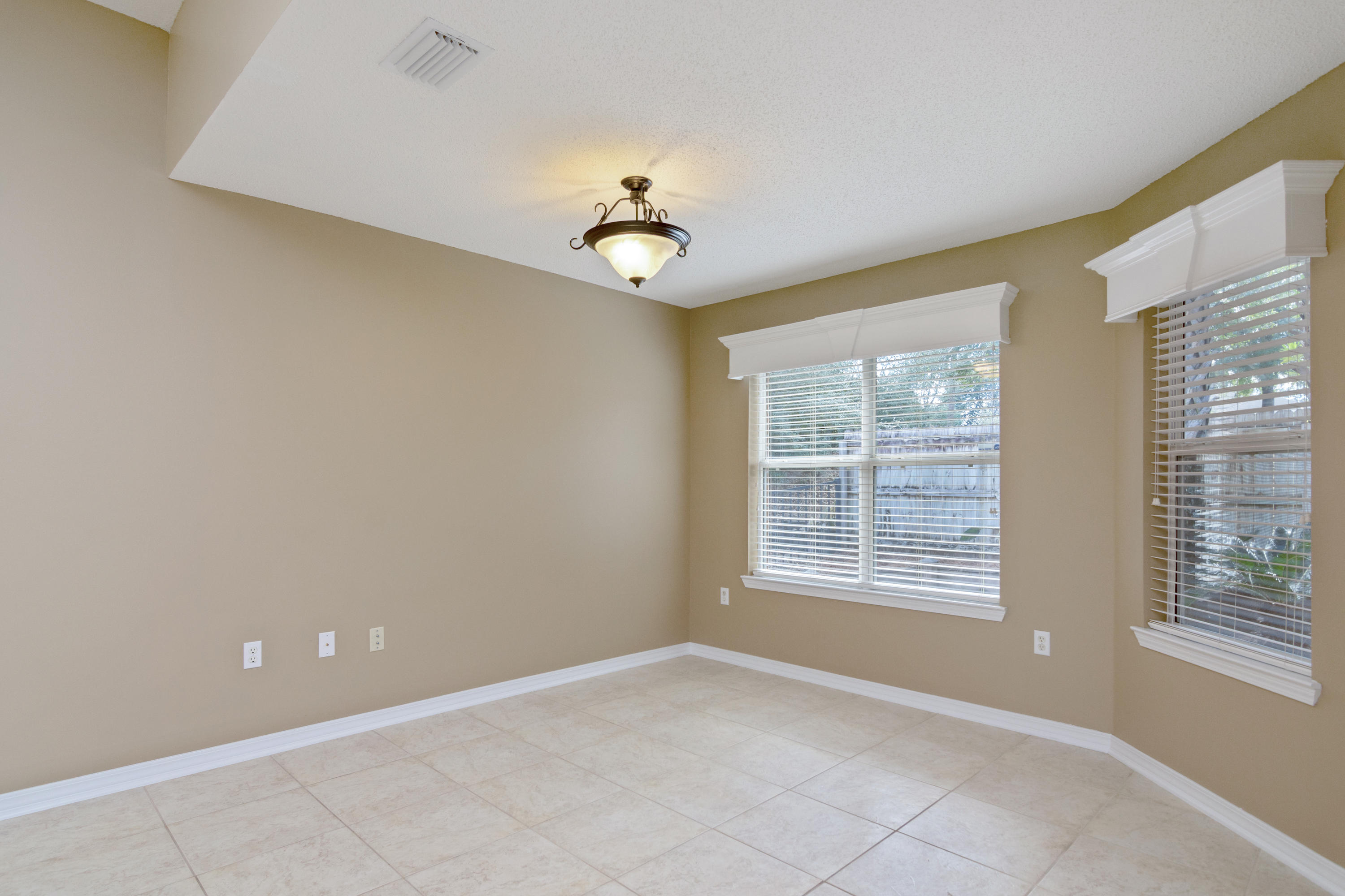 SILVER OAKS PH 1 - Residential