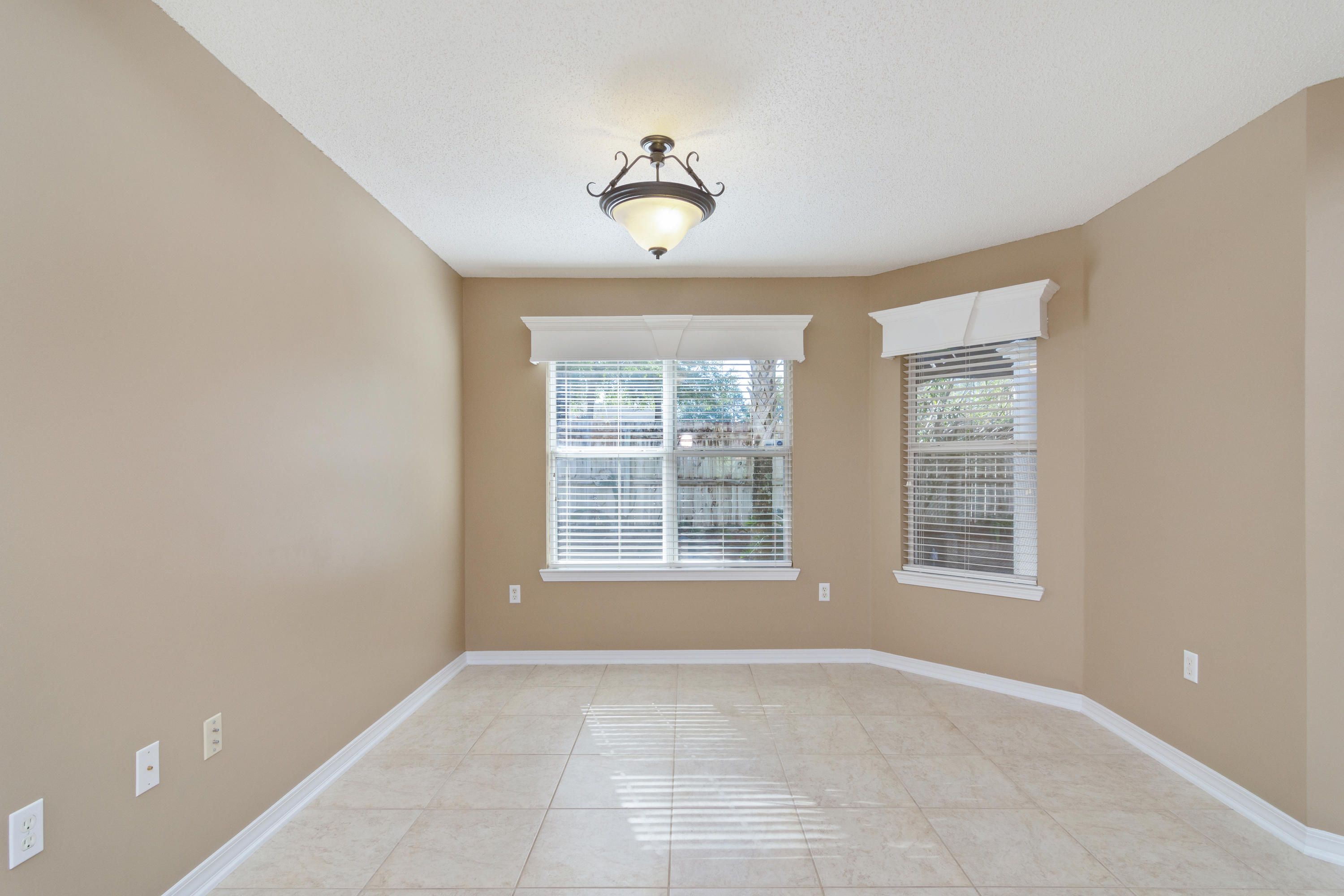 SILVER OAKS PH 1 - Residential