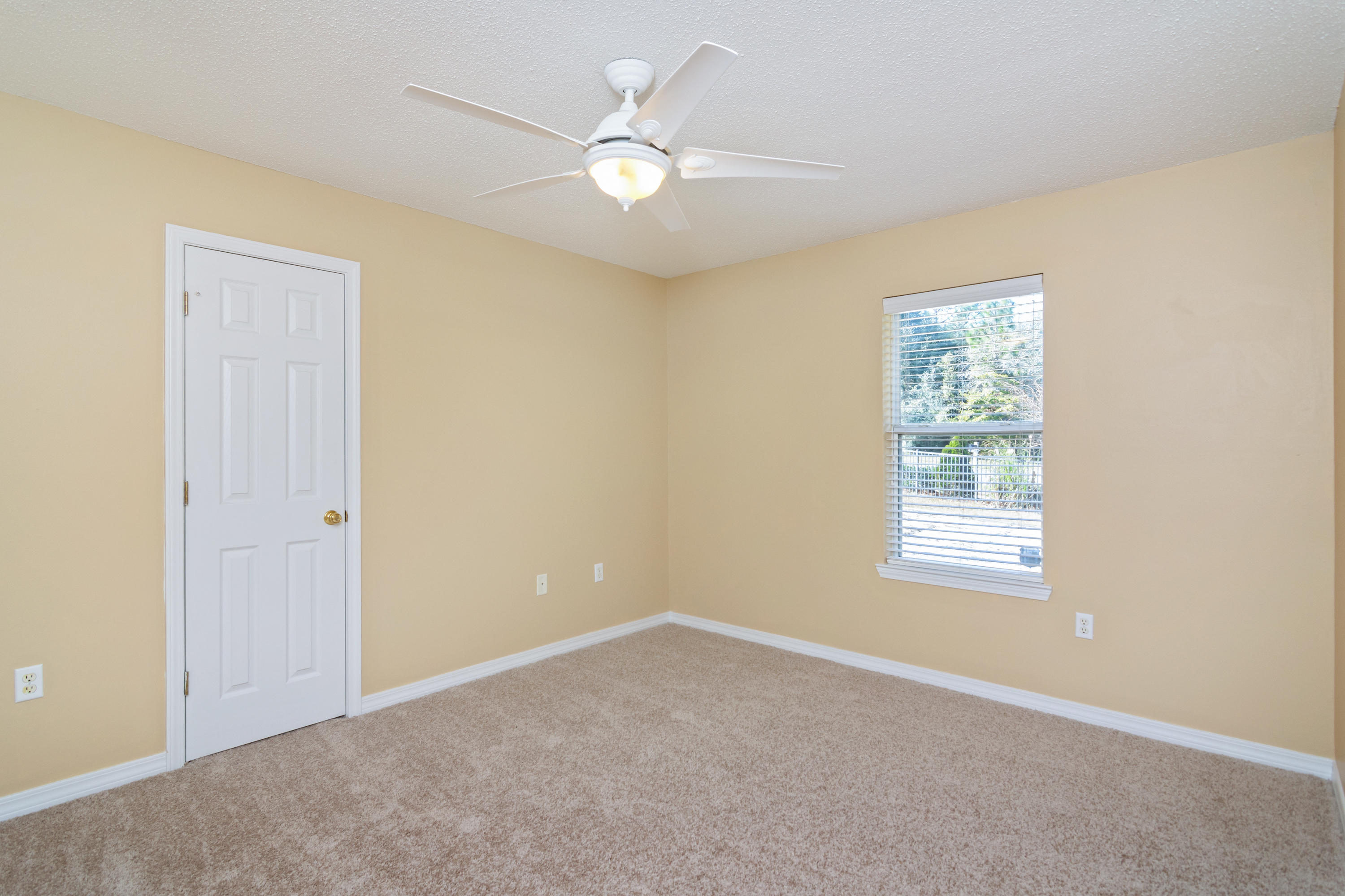 SILVER OAKS PH 1 - Residential