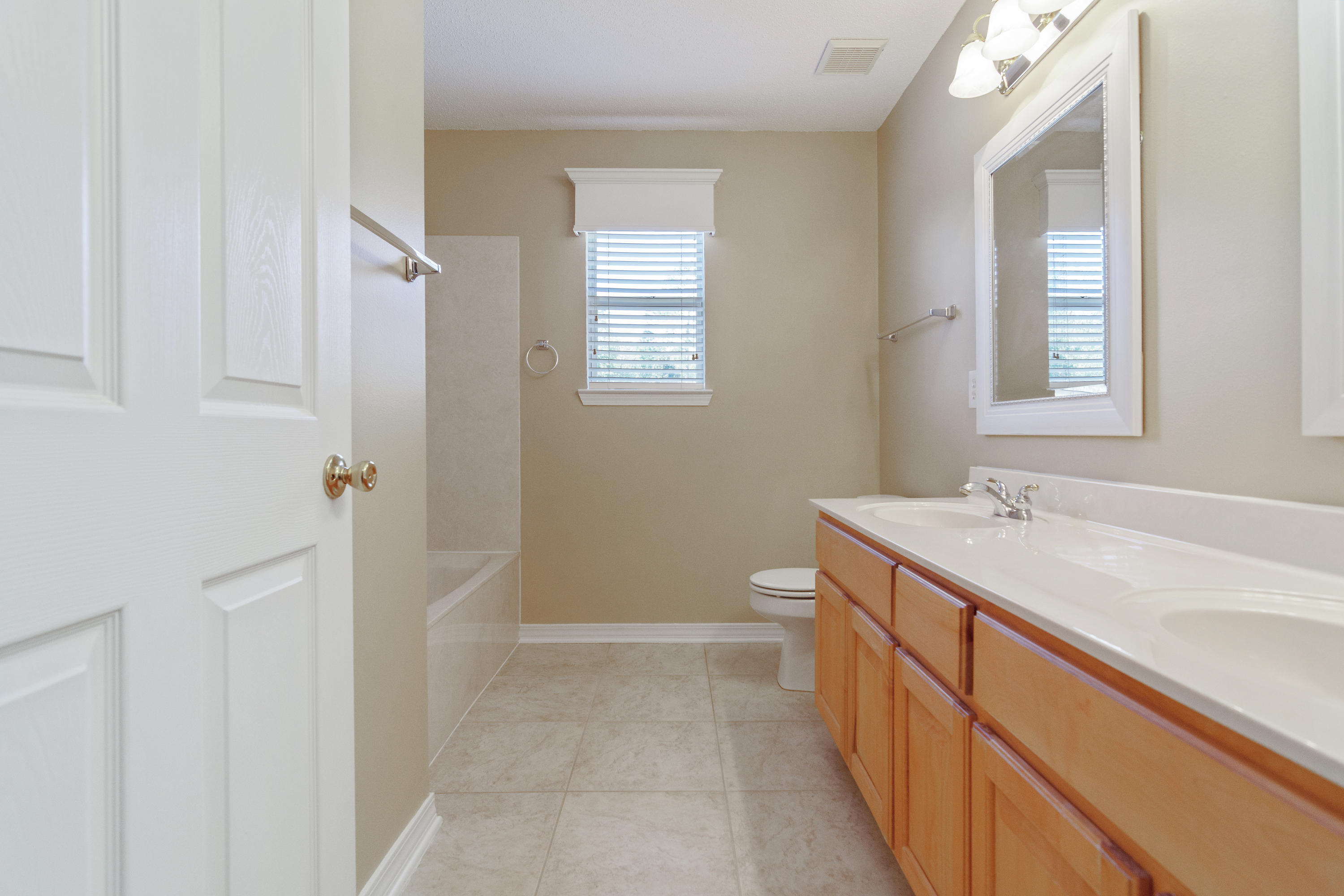 SILVER OAKS PH 1 - Residential