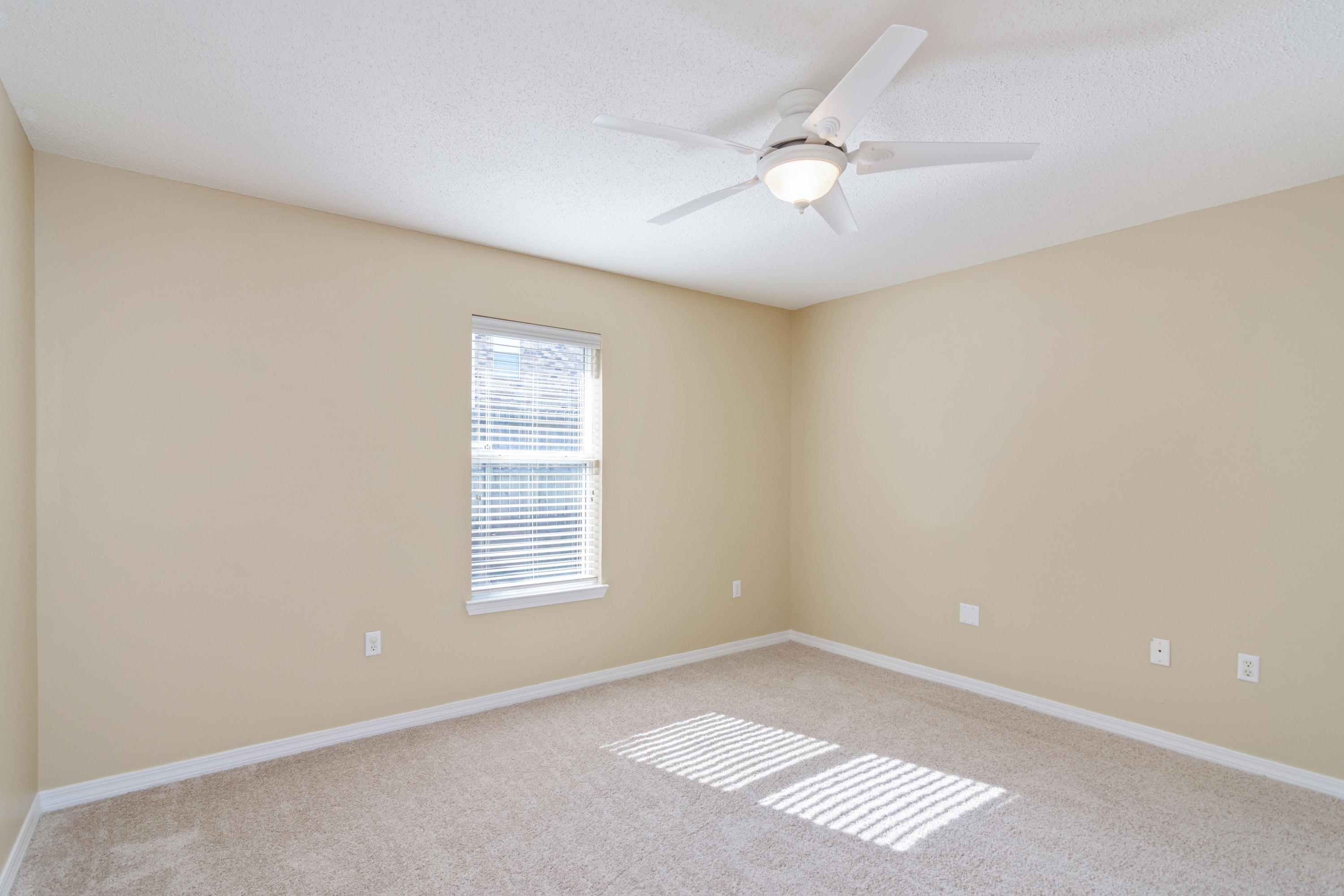 SILVER OAKS PH 1 - Residential