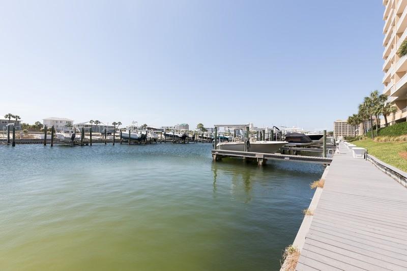 HARBOR LANDING - Residential