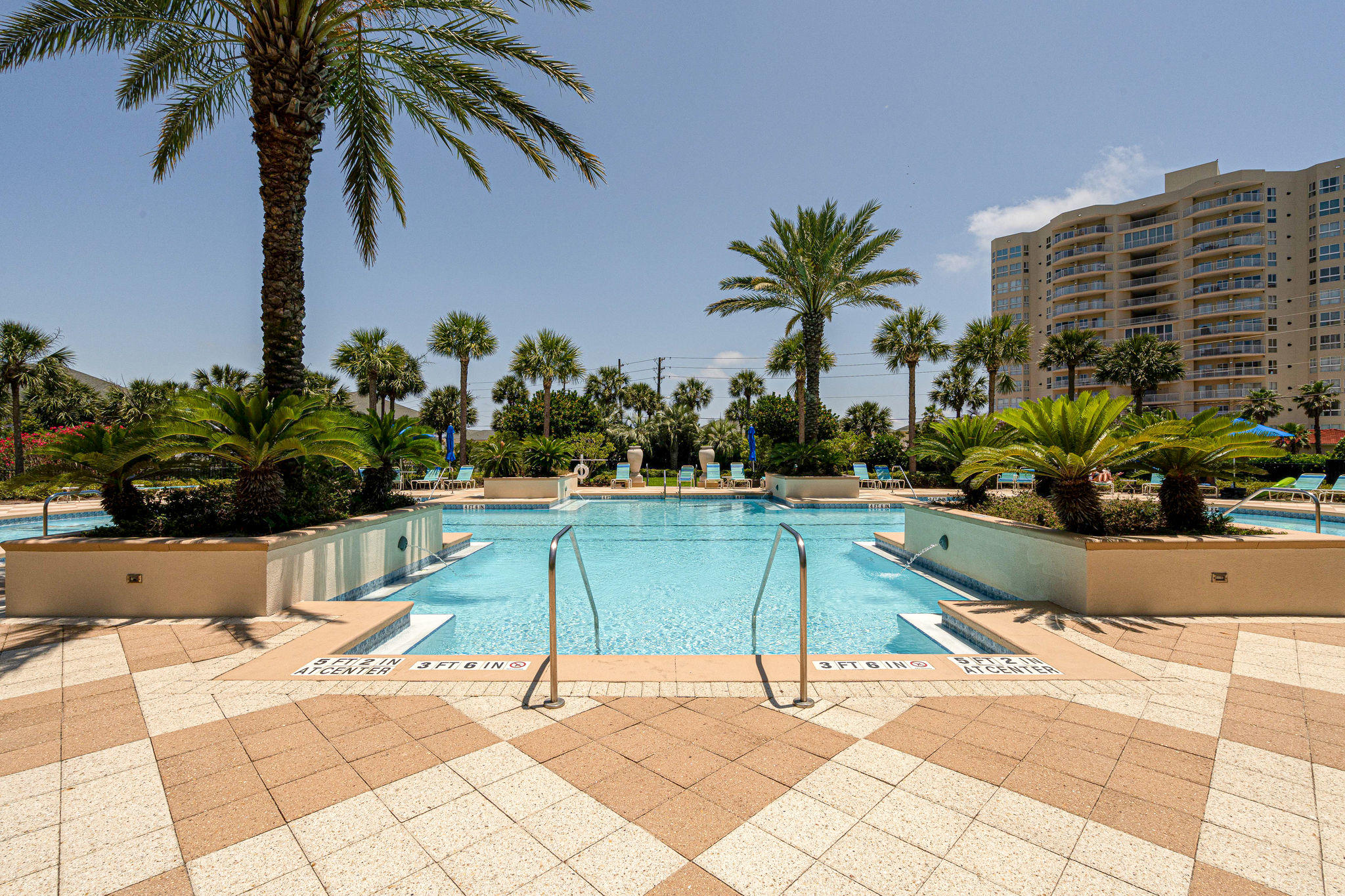 HARBOR LANDING - Residential