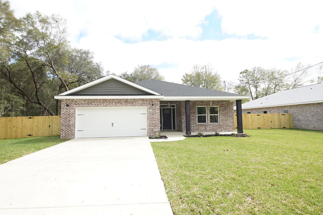 NORTHERN PINES - Residential