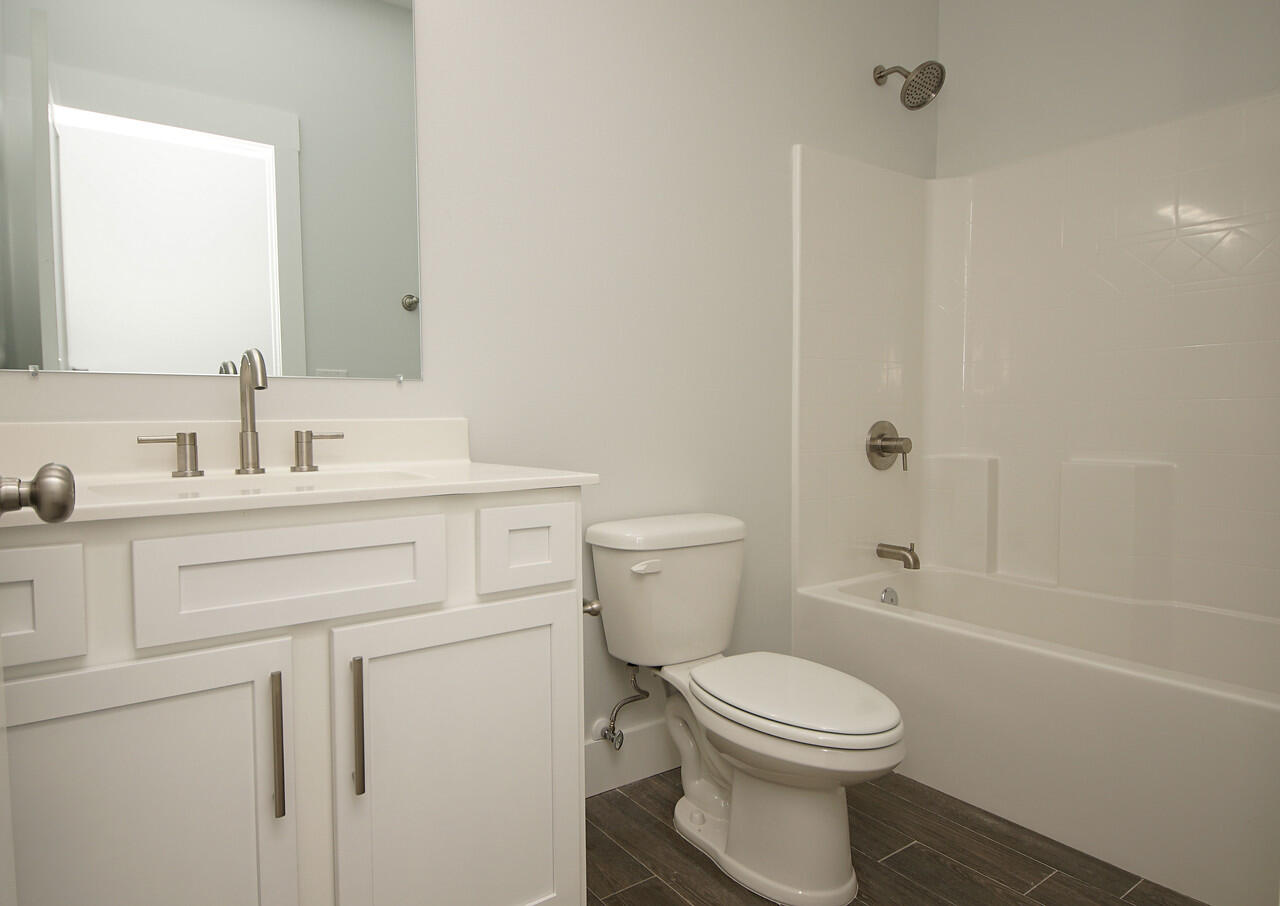 NORTHERN PINES - Residential