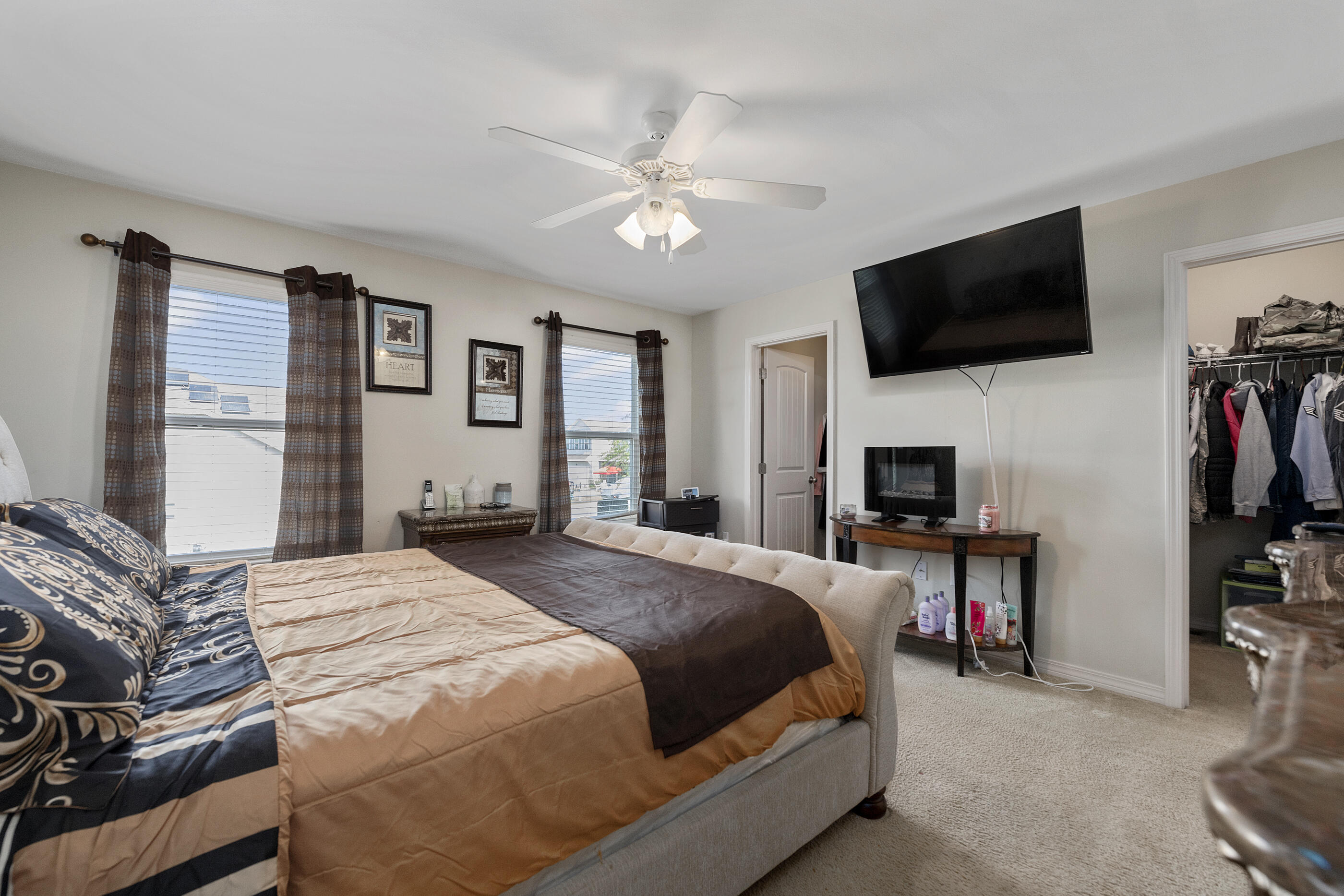 SANDY RIDGE ESTATES - Residential