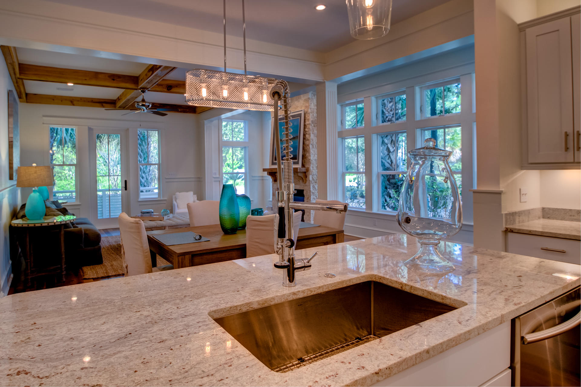 COTTAGES AT EASTERN LAKE - Residential