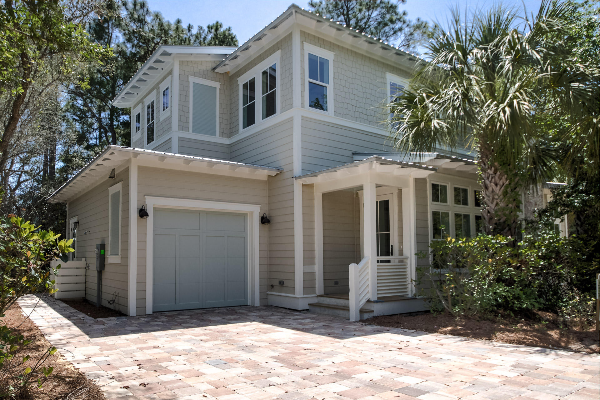 COTTAGES AT EASTERN LAKE - Residential