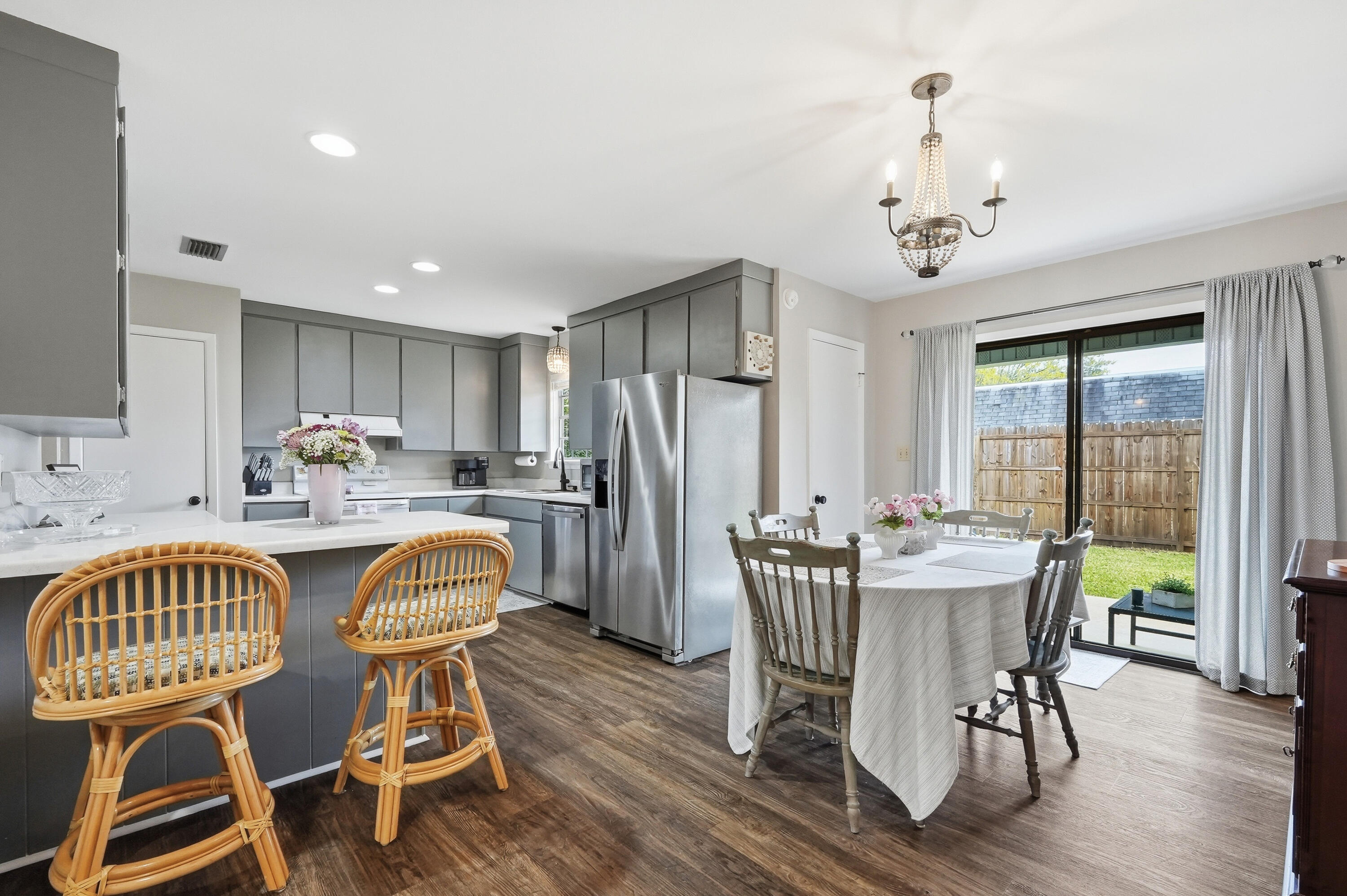 SEA HILLS - Residential