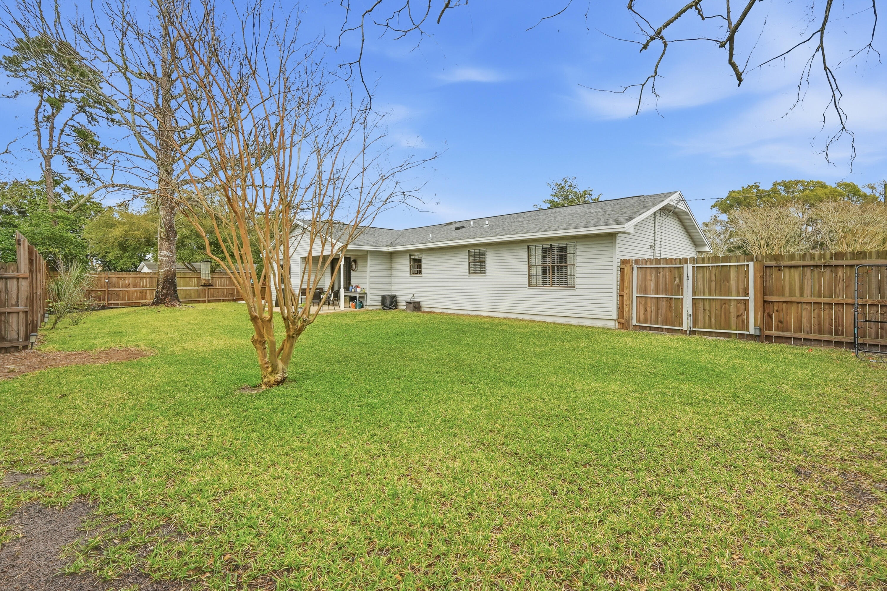 SEA HILLS - Residential