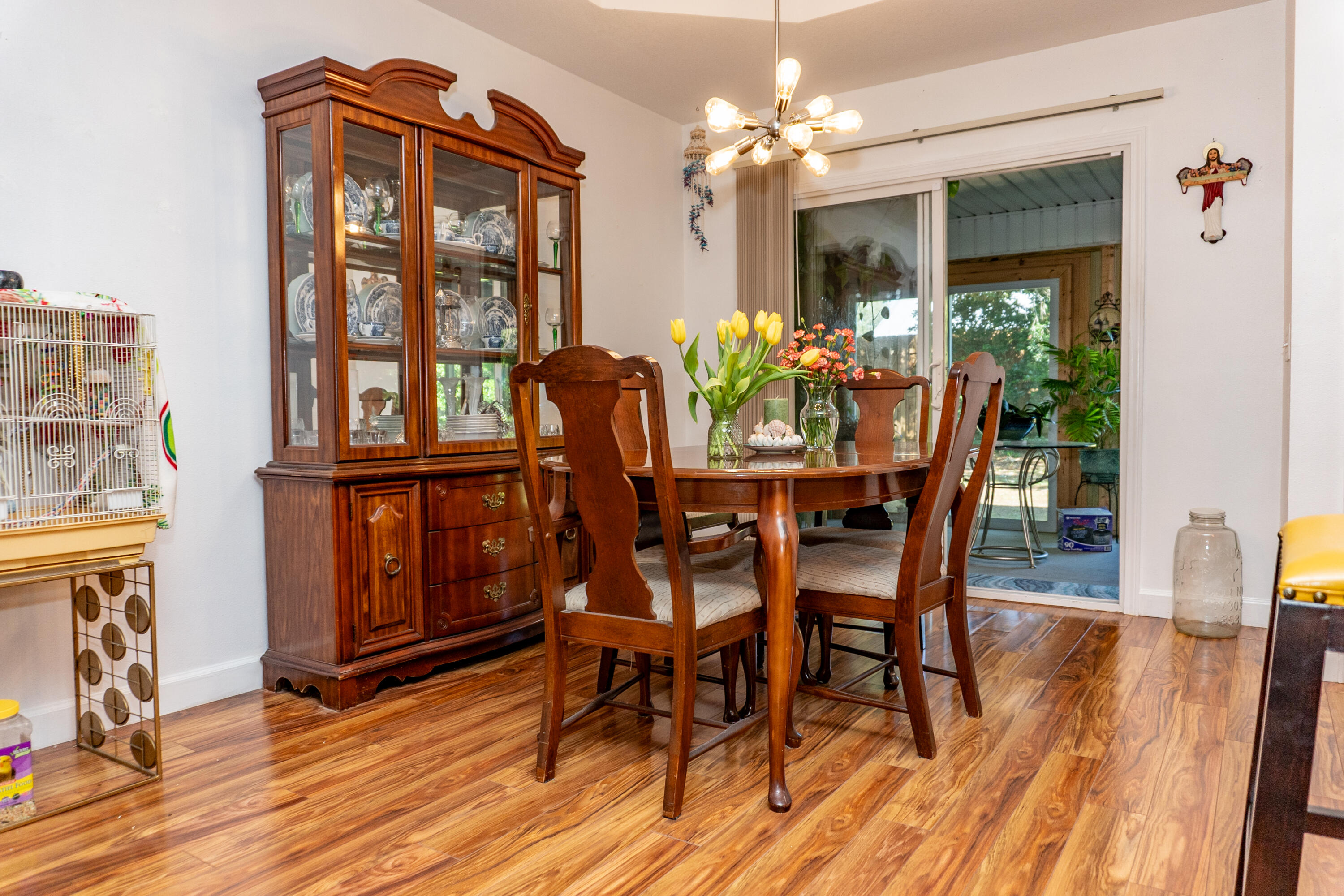 TOM KING ESTATES - Residential