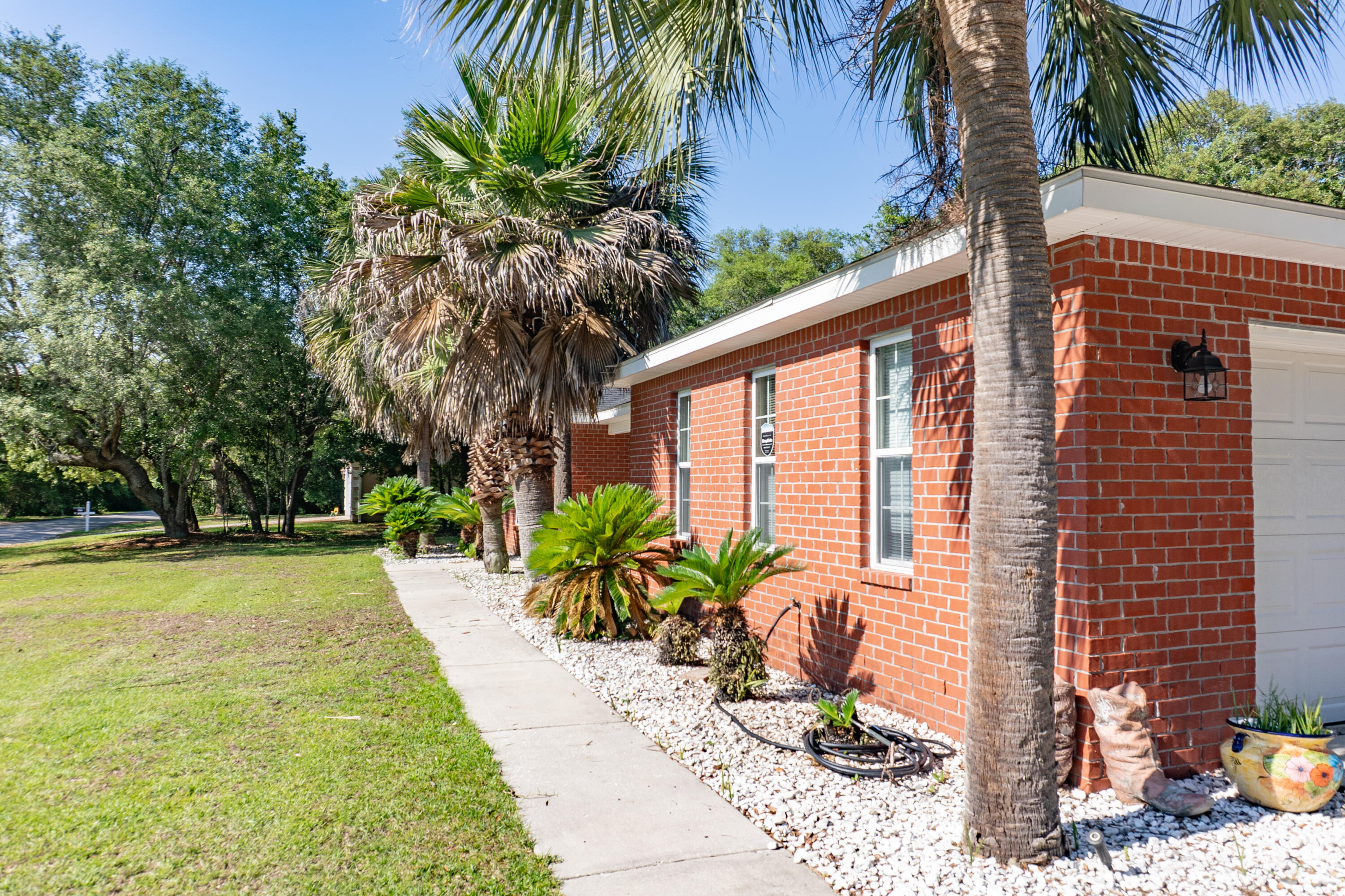TOM KING ESTATES - Residential