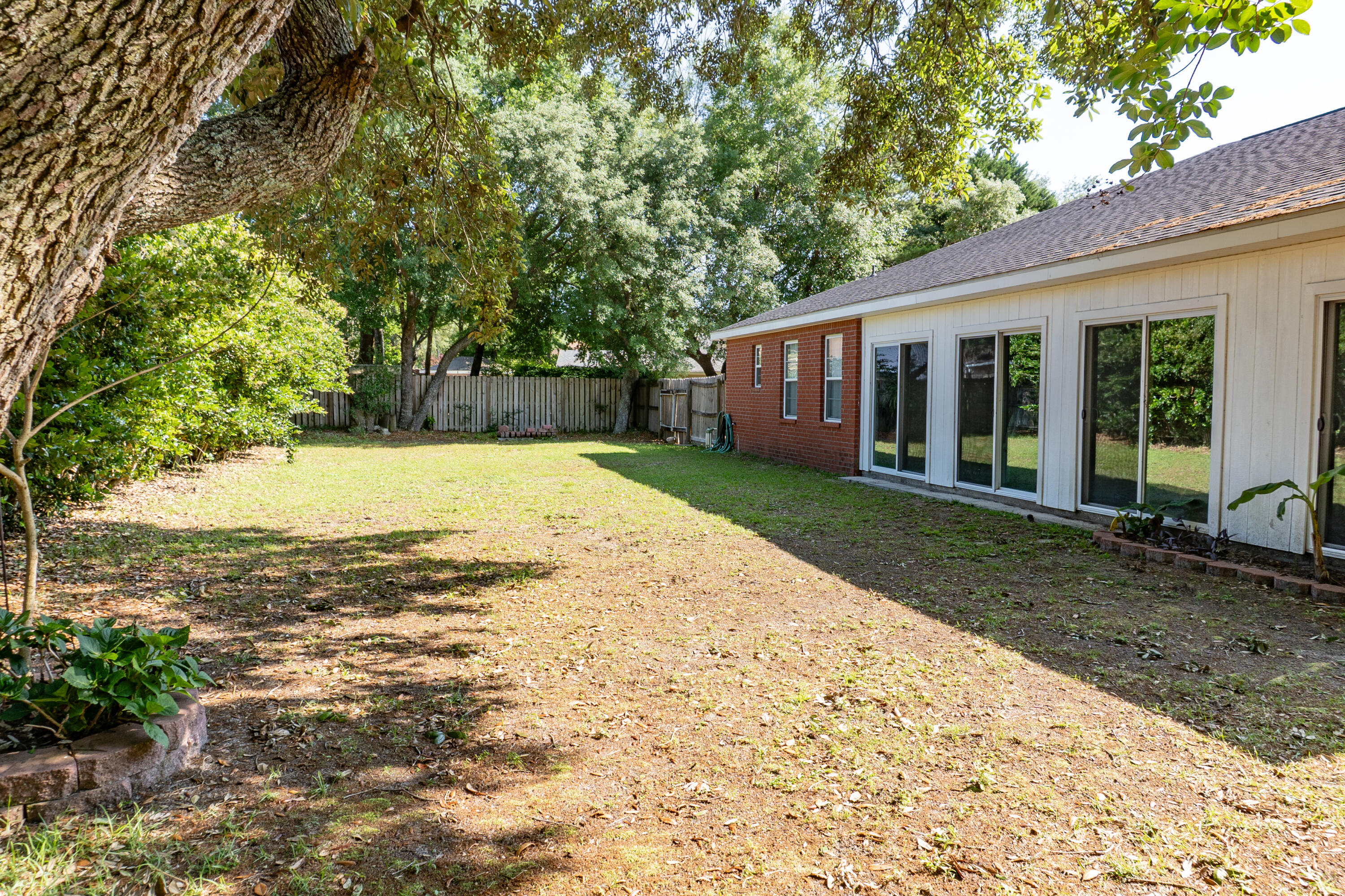 TOM KING ESTATES - Residential