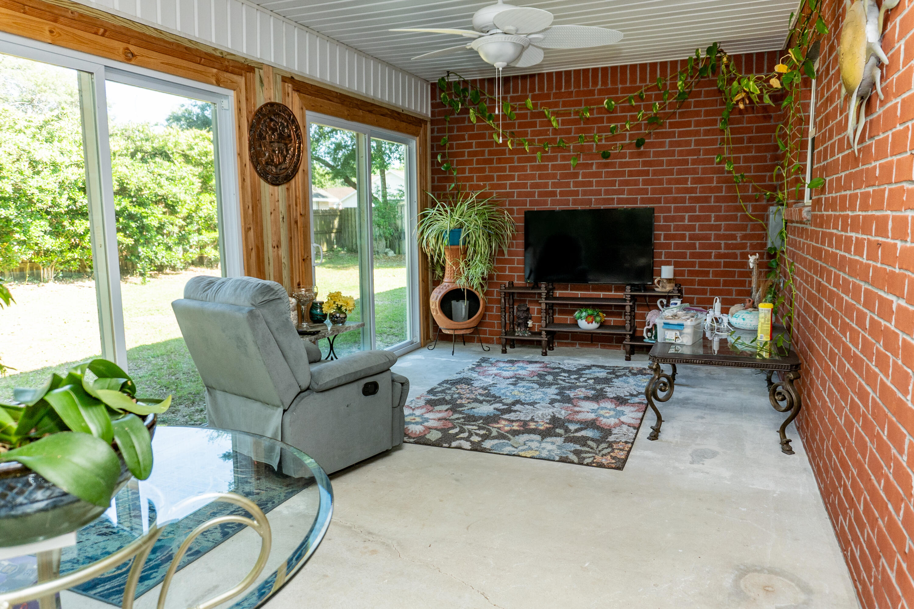 TOM KING ESTATES - Residential