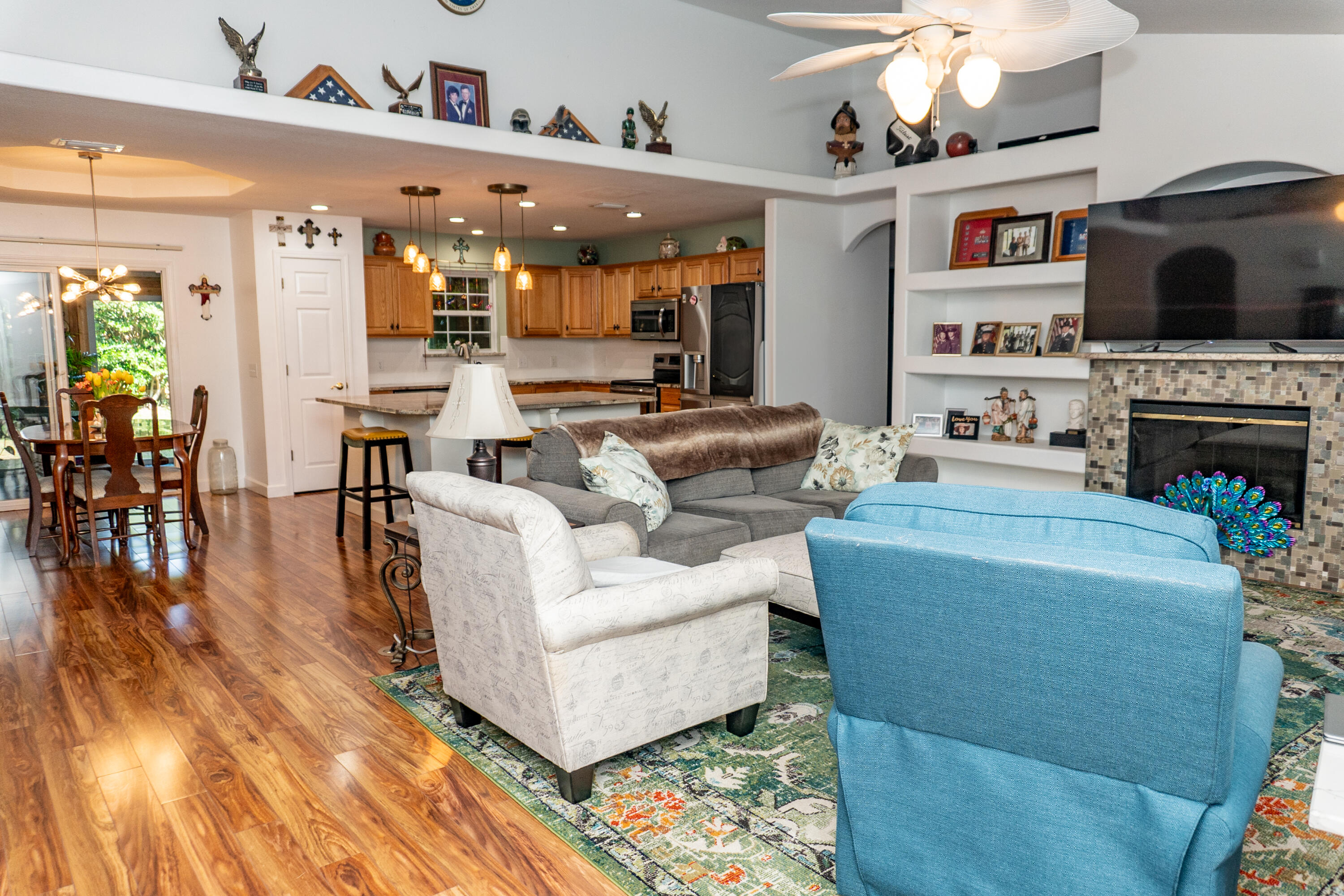 TOM KING ESTATES - Residential