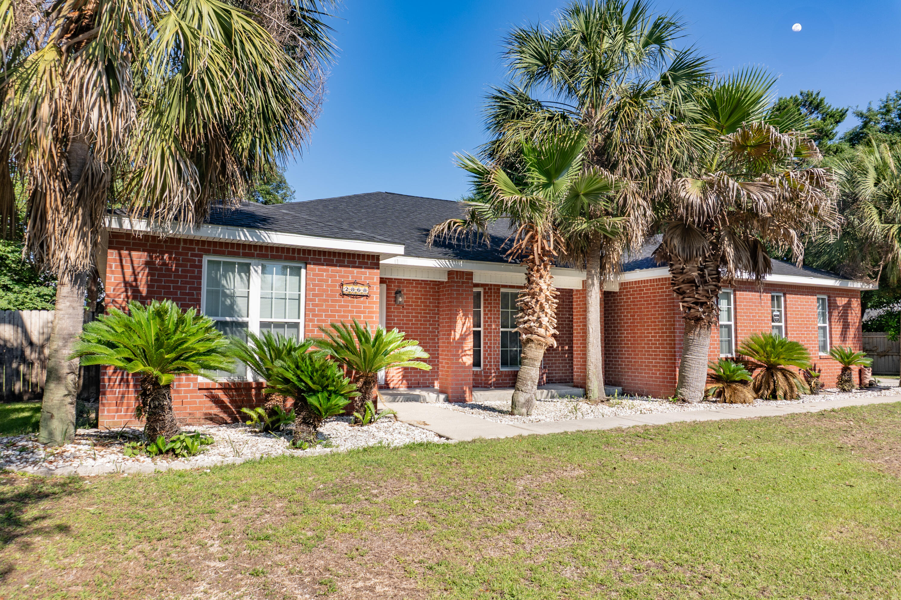 TOM KING ESTATES - Residential