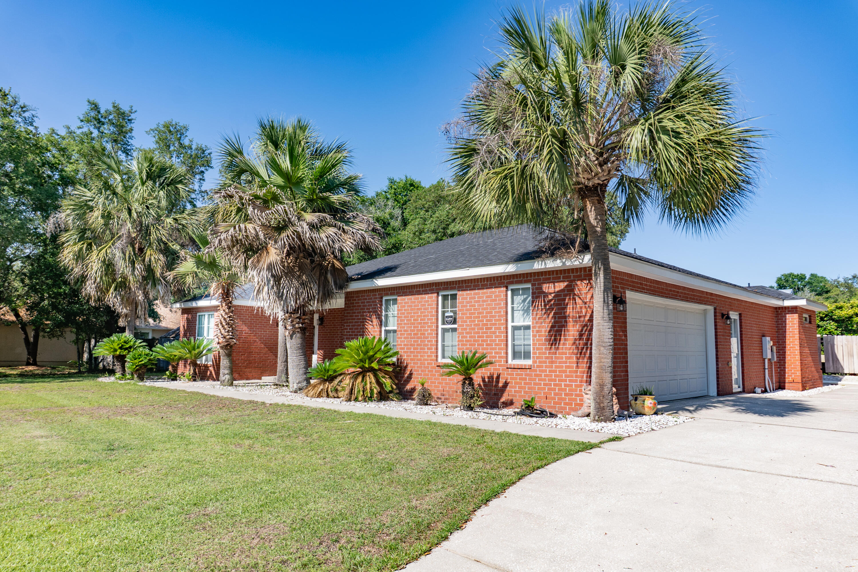 TOM KING ESTATES - Residential