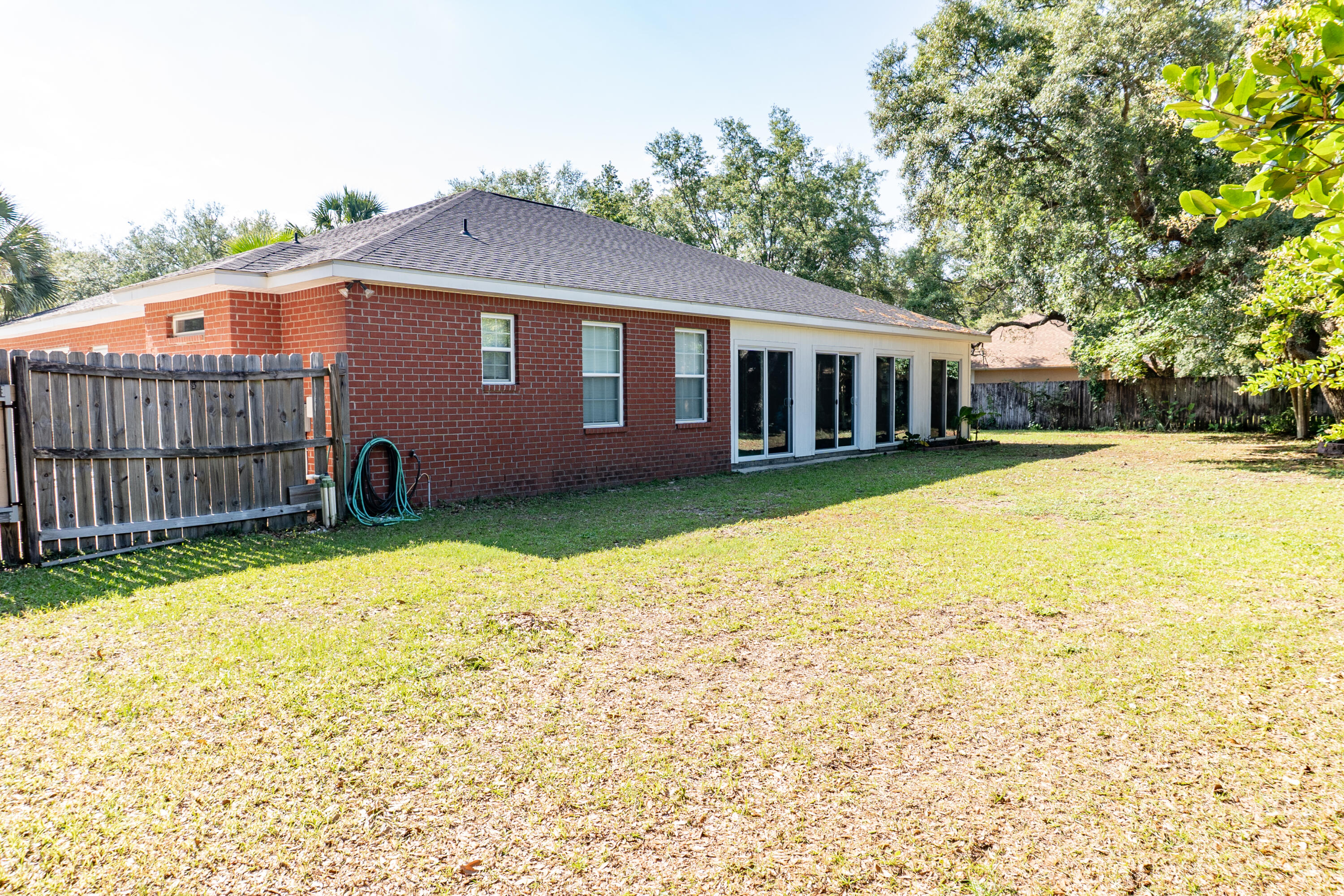 TOM KING ESTATES - Residential