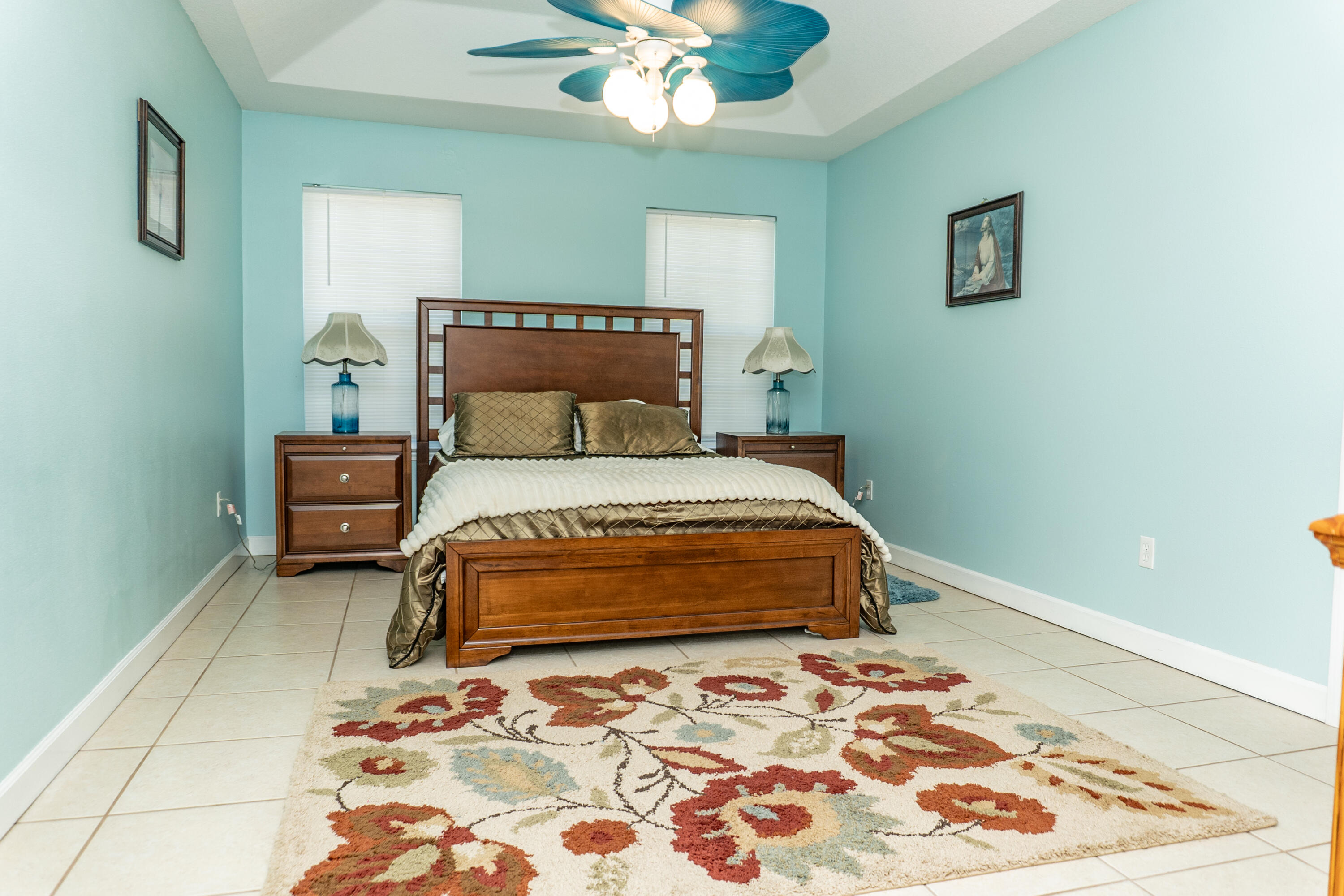 TOM KING ESTATES - Residential