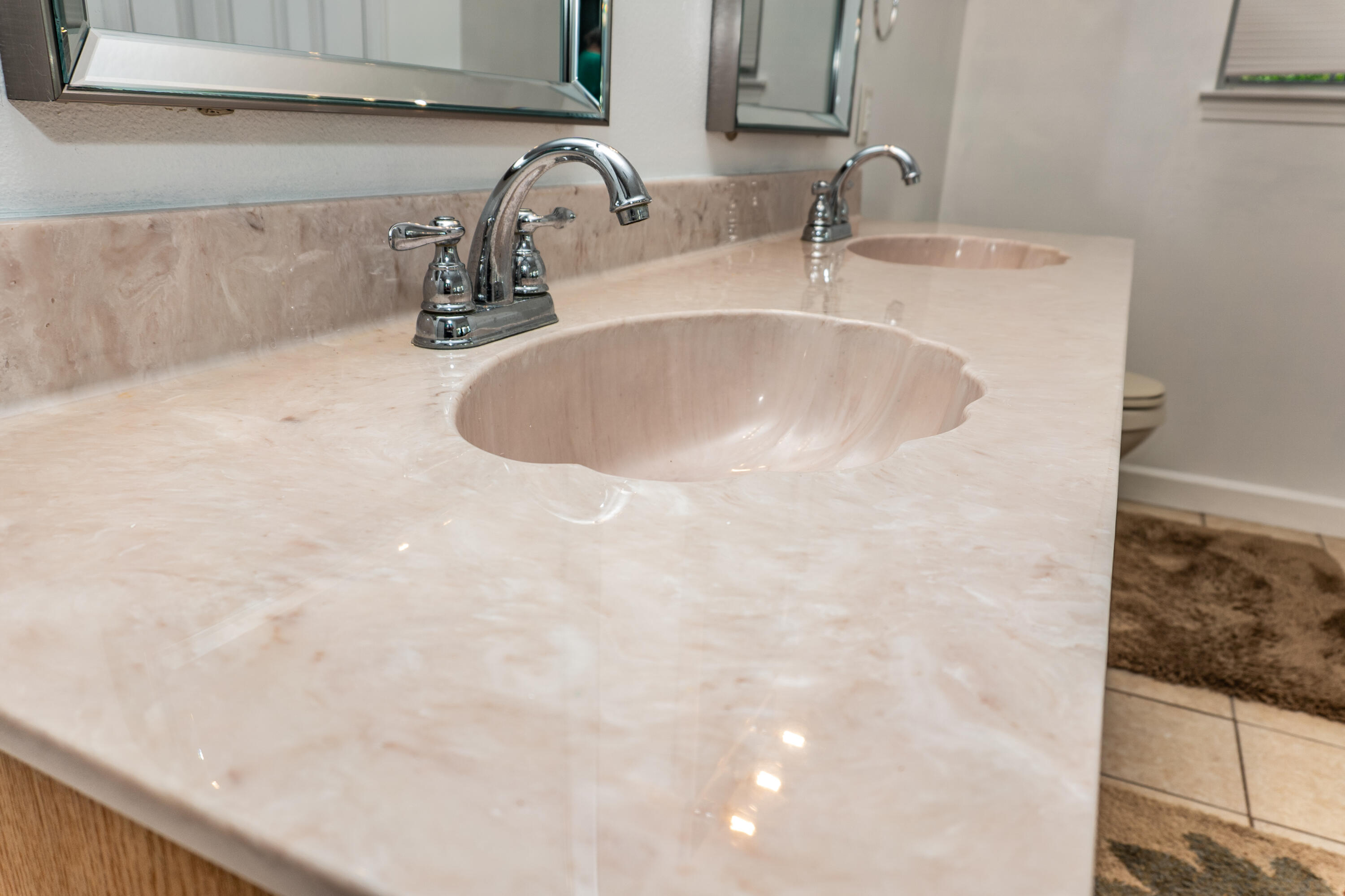 TOM KING ESTATES - Residential