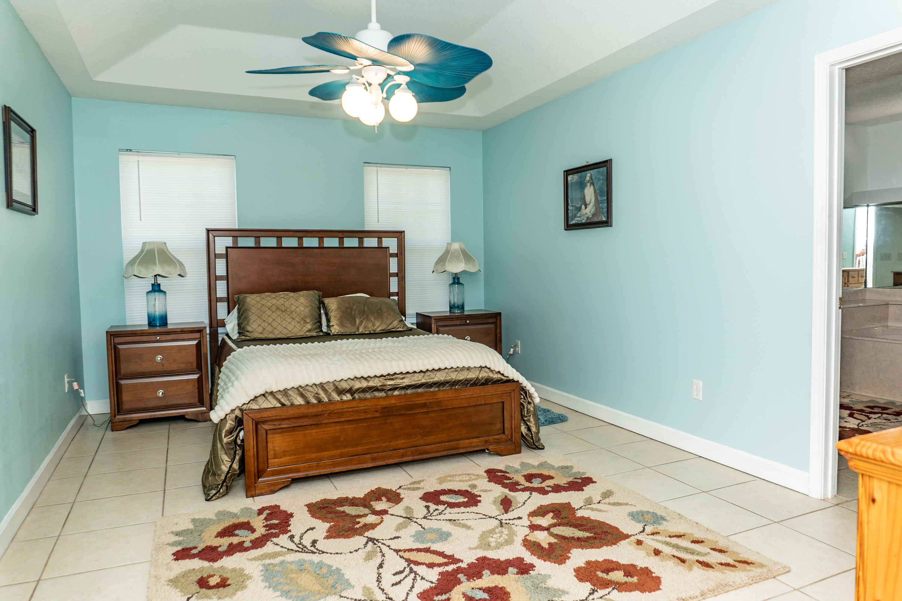 TOM KING ESTATES - Residential