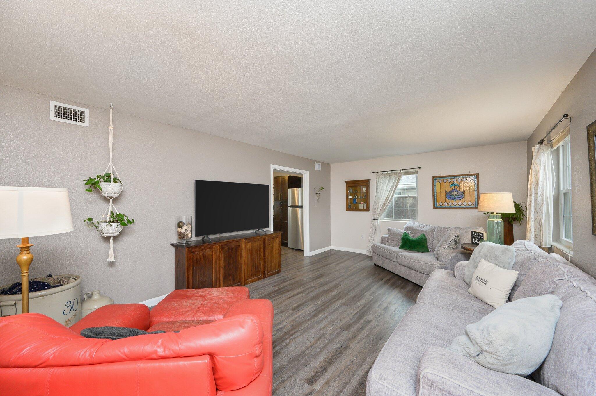 EDGEWATER VILLAGE NORTH - Residential