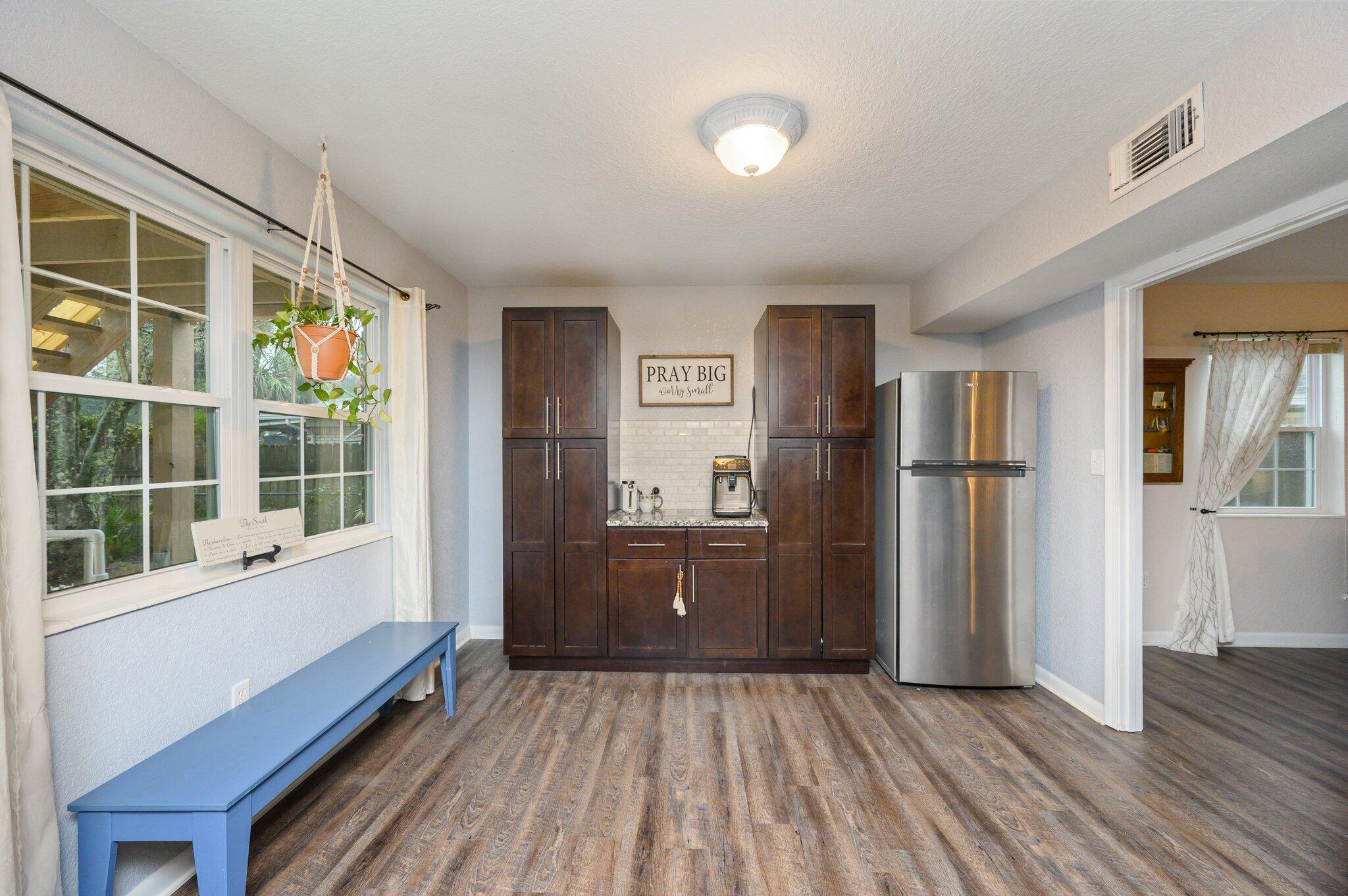 EDGEWATER VILLAGE NORTH - Residential