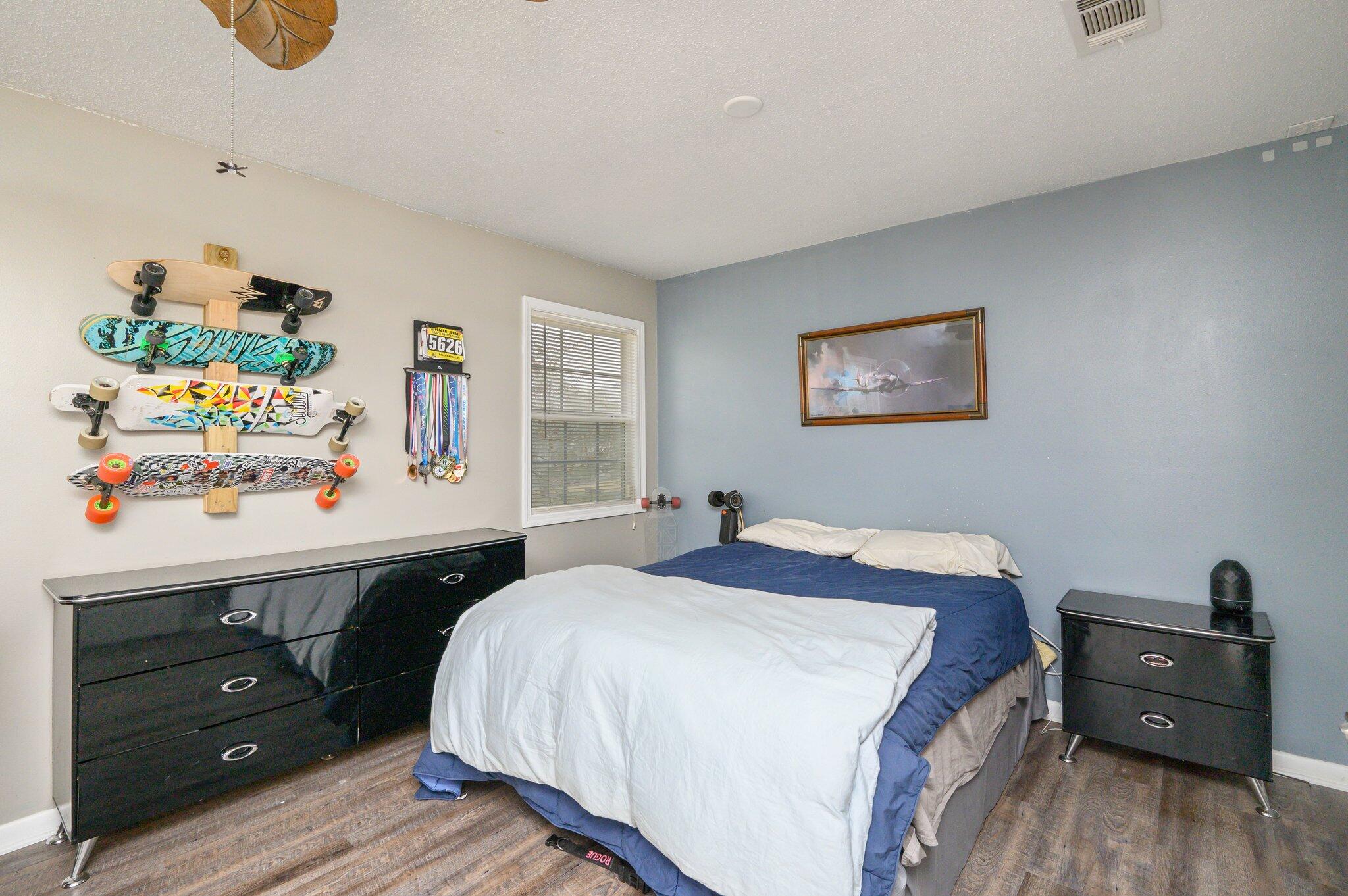 EDGEWATER VILLAGE NORTH - Residential