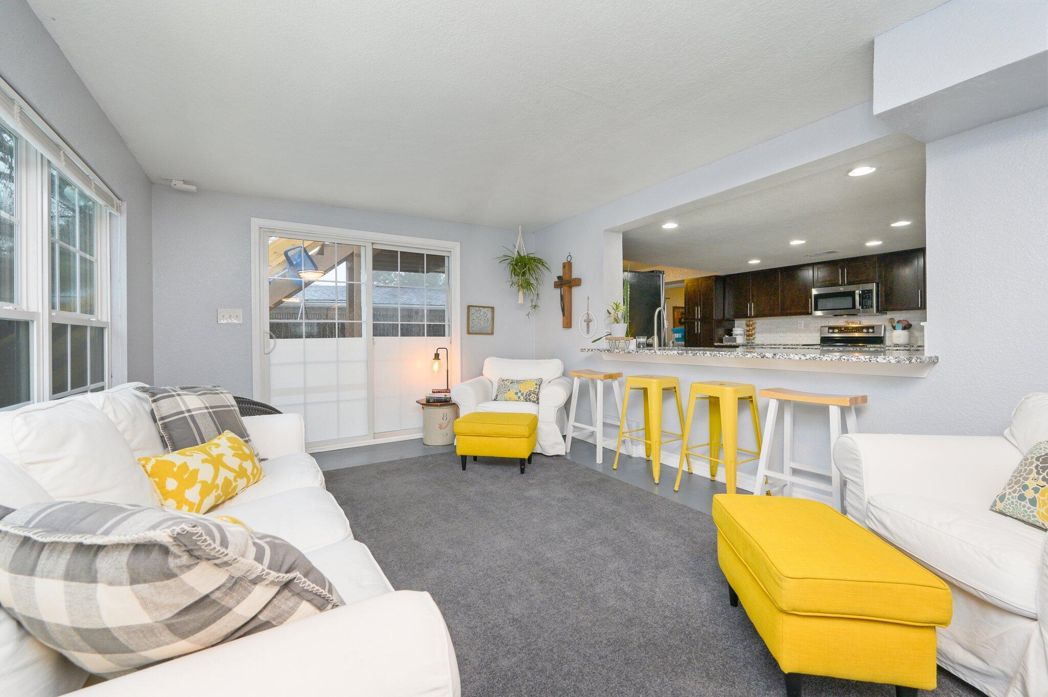 EDGEWATER VILLAGE NORTH - Residential