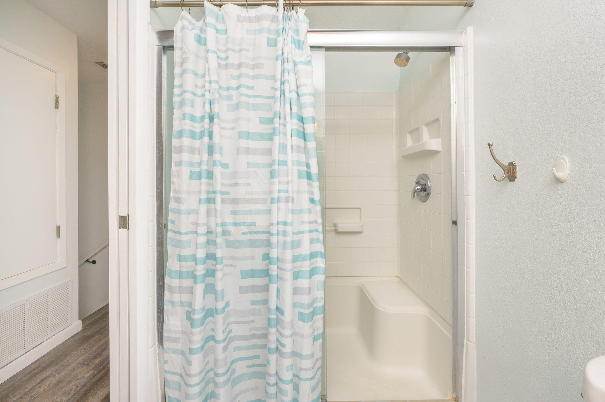 EDGEWATER VILLAGE NORTH - Residential