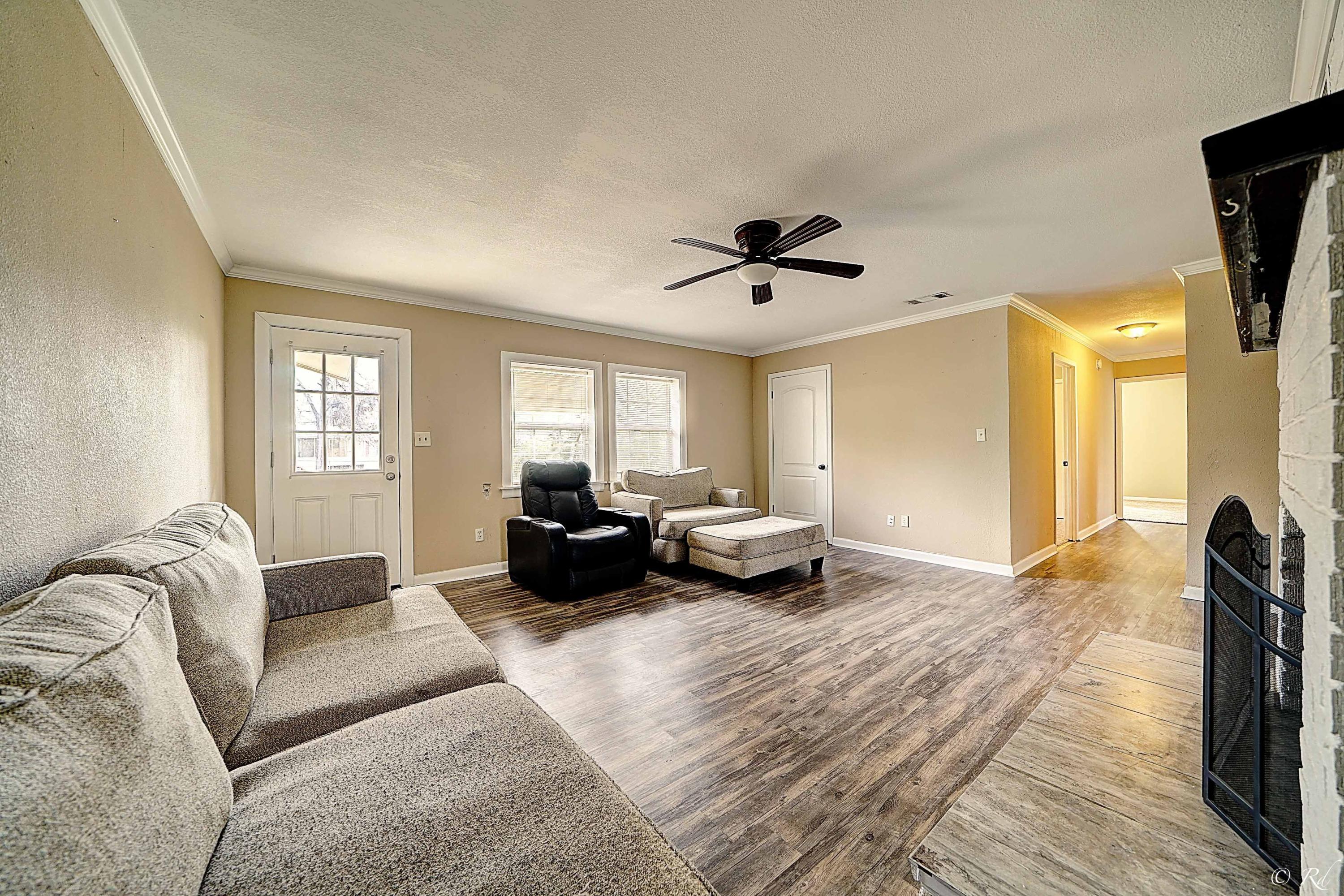 CEDAR CREEK HEIGHTS - Residential