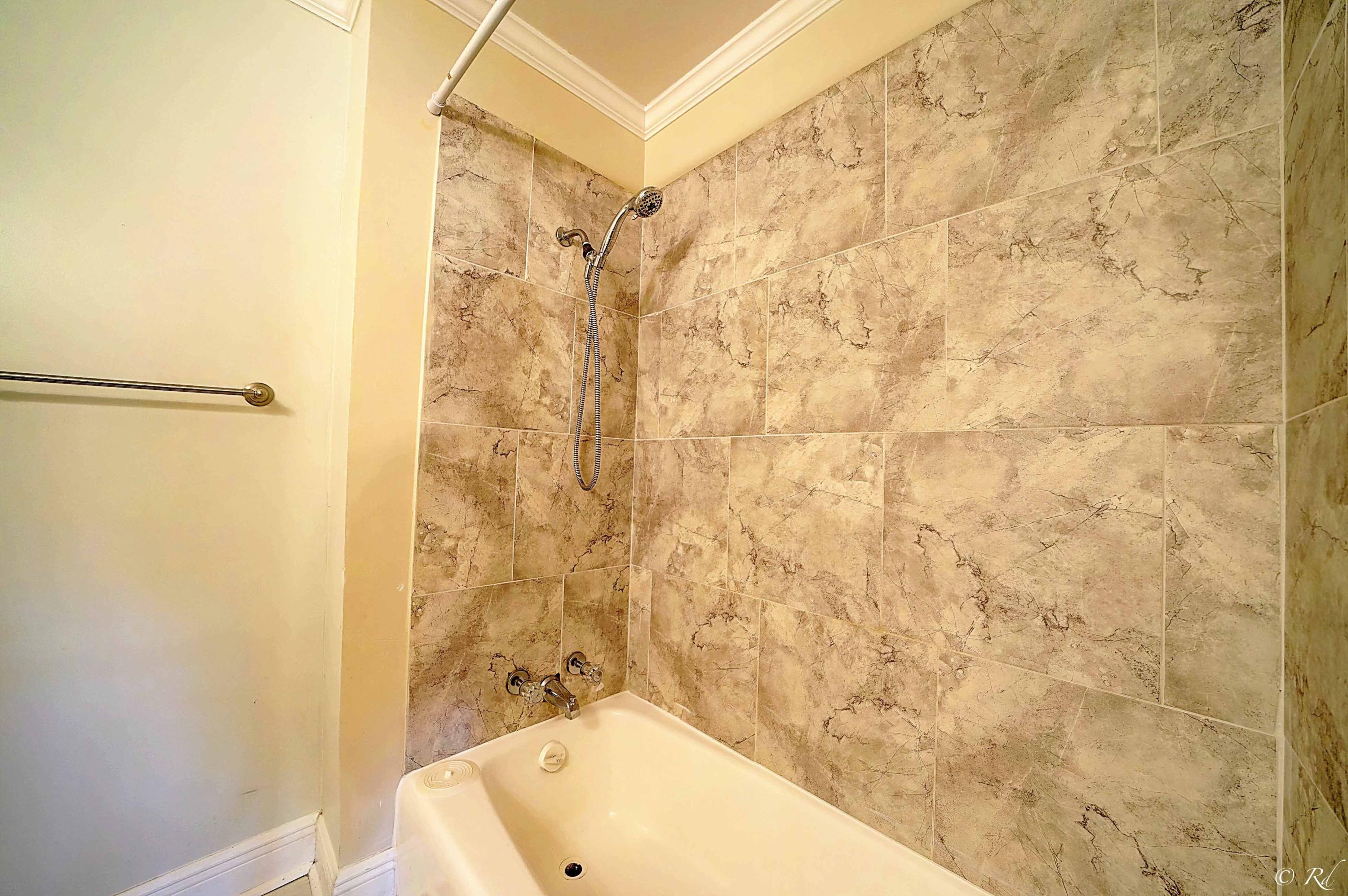 CEDAR CREEK HEIGHTS - Residential