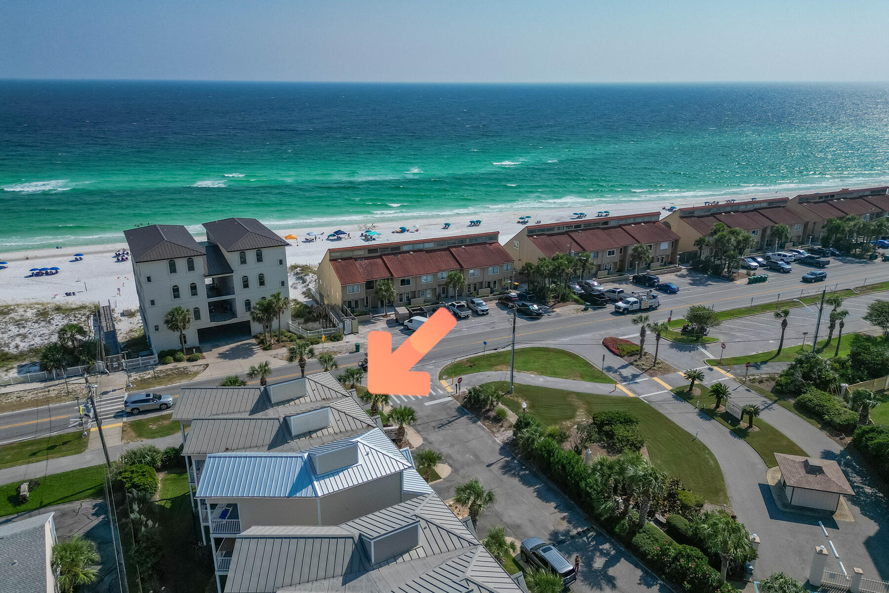 BEACH POINTE T/H - Residential