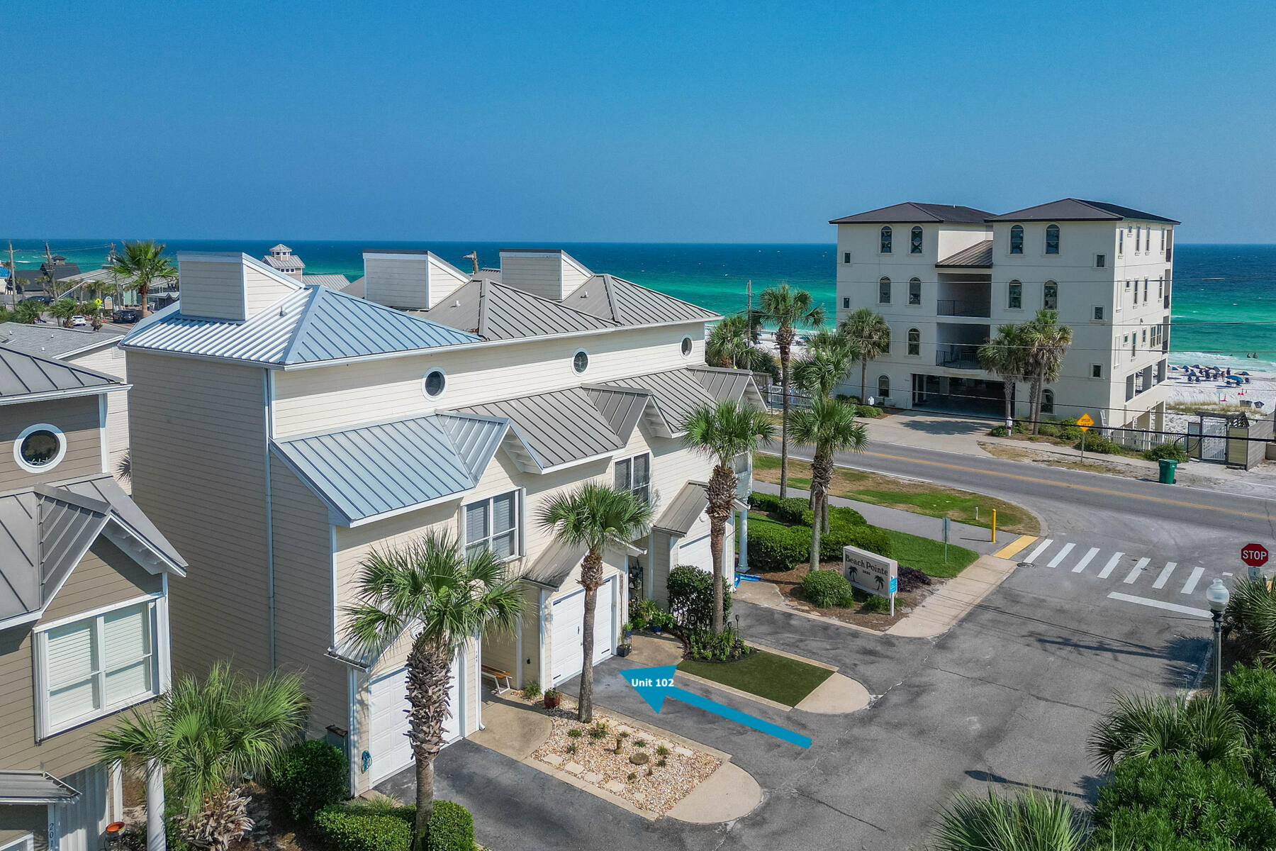 BEACH POINTE T/H - Residential