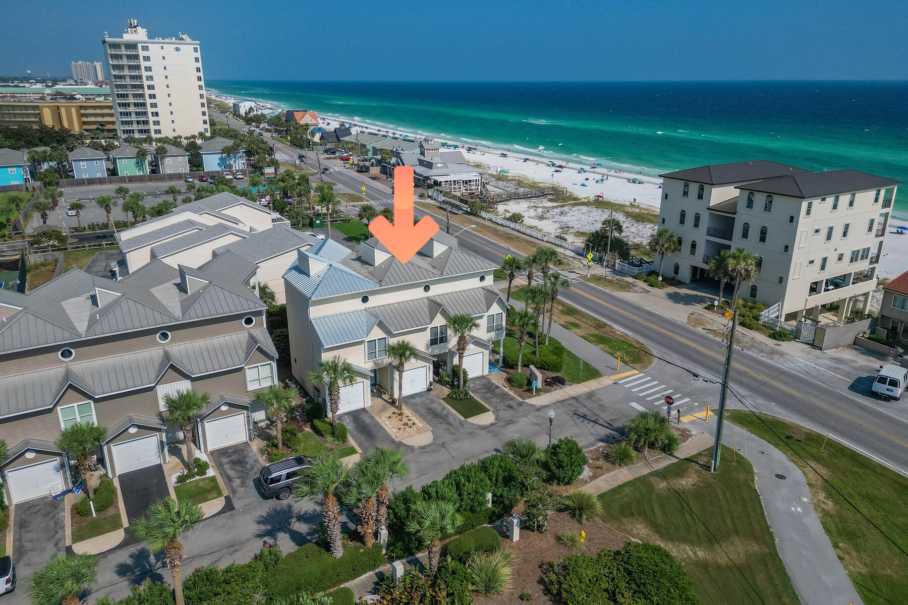 BEACH POINTE T/H - Residential