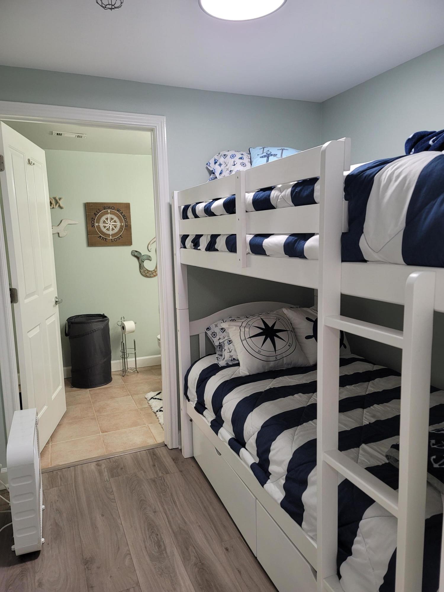 SHORES OF PANAMA - Residential